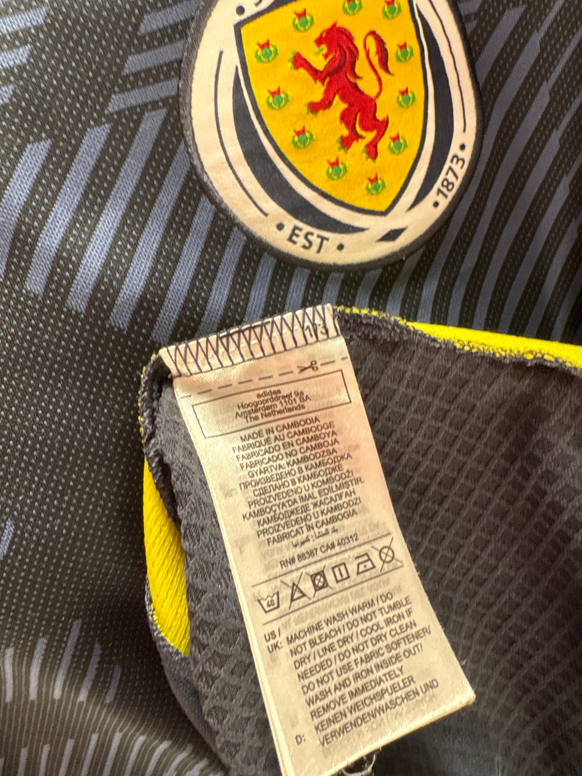 Scotland Authentic Home Shirt 2024 (L)
