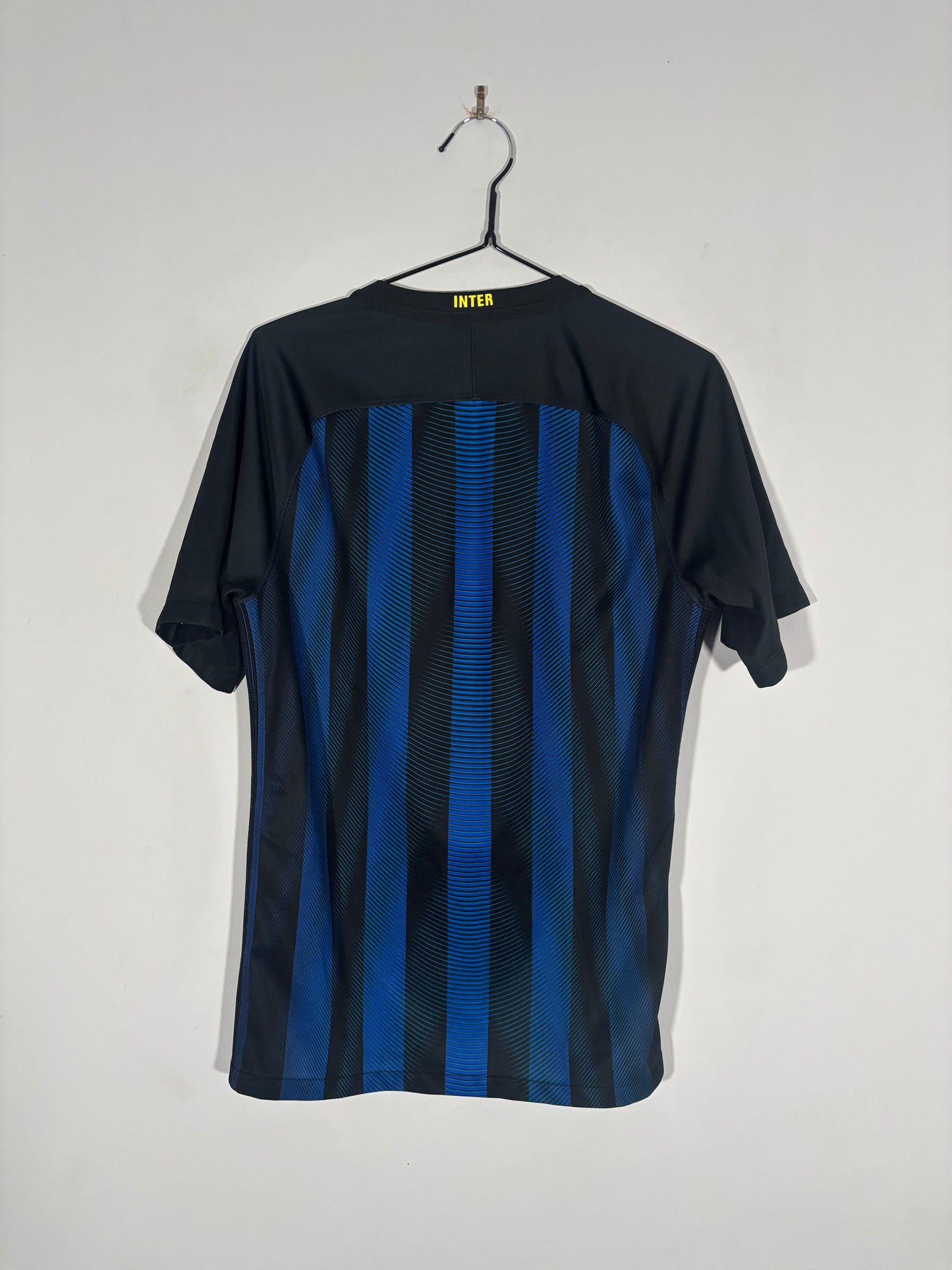 Inter Milan Home Shirt 2016/17 (S)