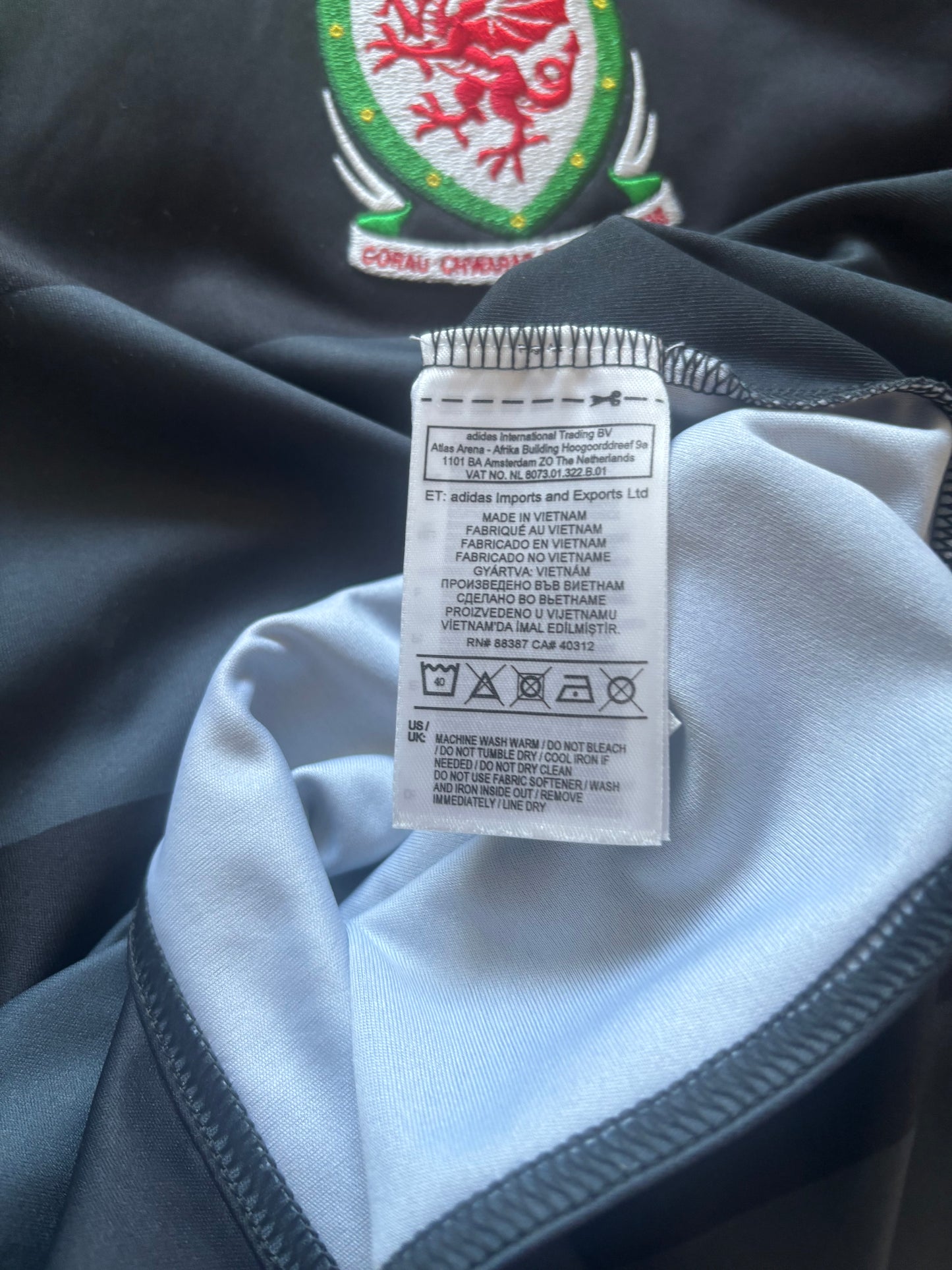 Wales 2016 Away Shirt (XL)