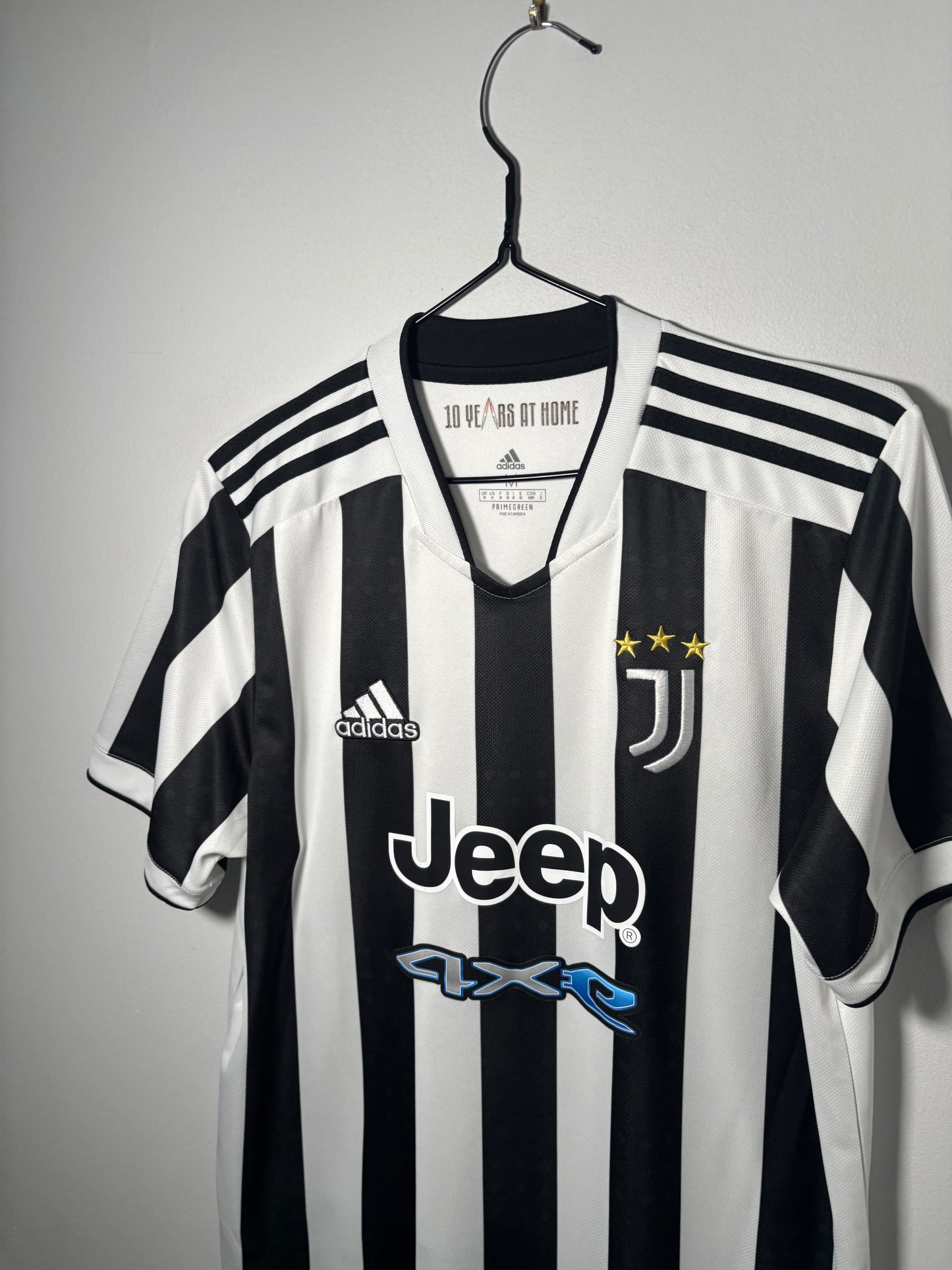 Juventus Home Shirt 2021/22 (M)