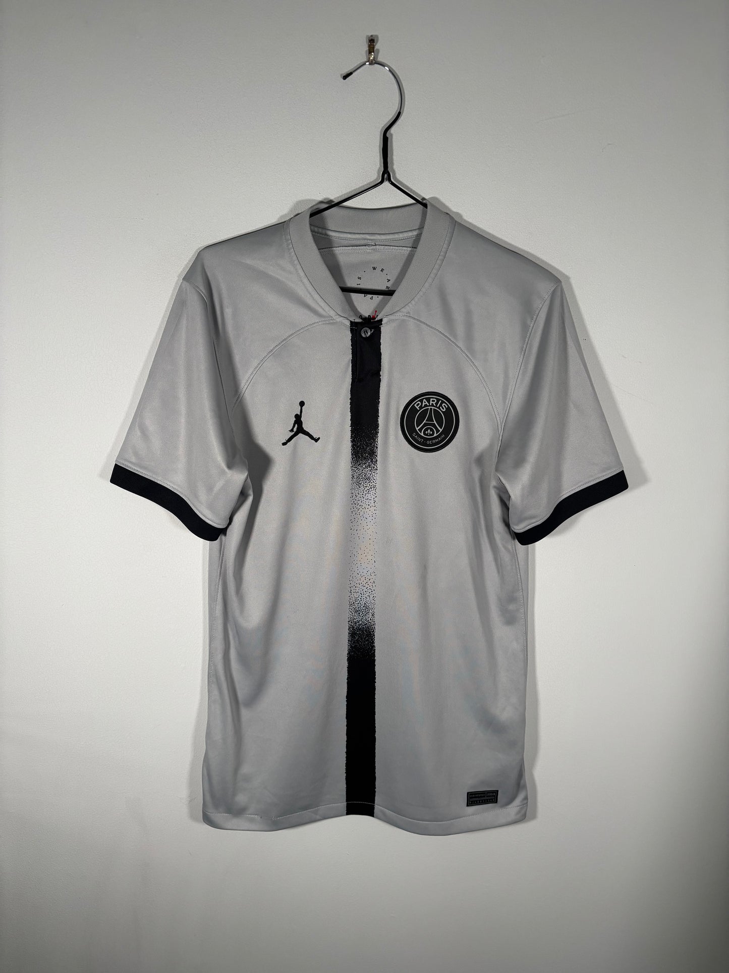 PSG Away Shirt 2022/23 (S)
