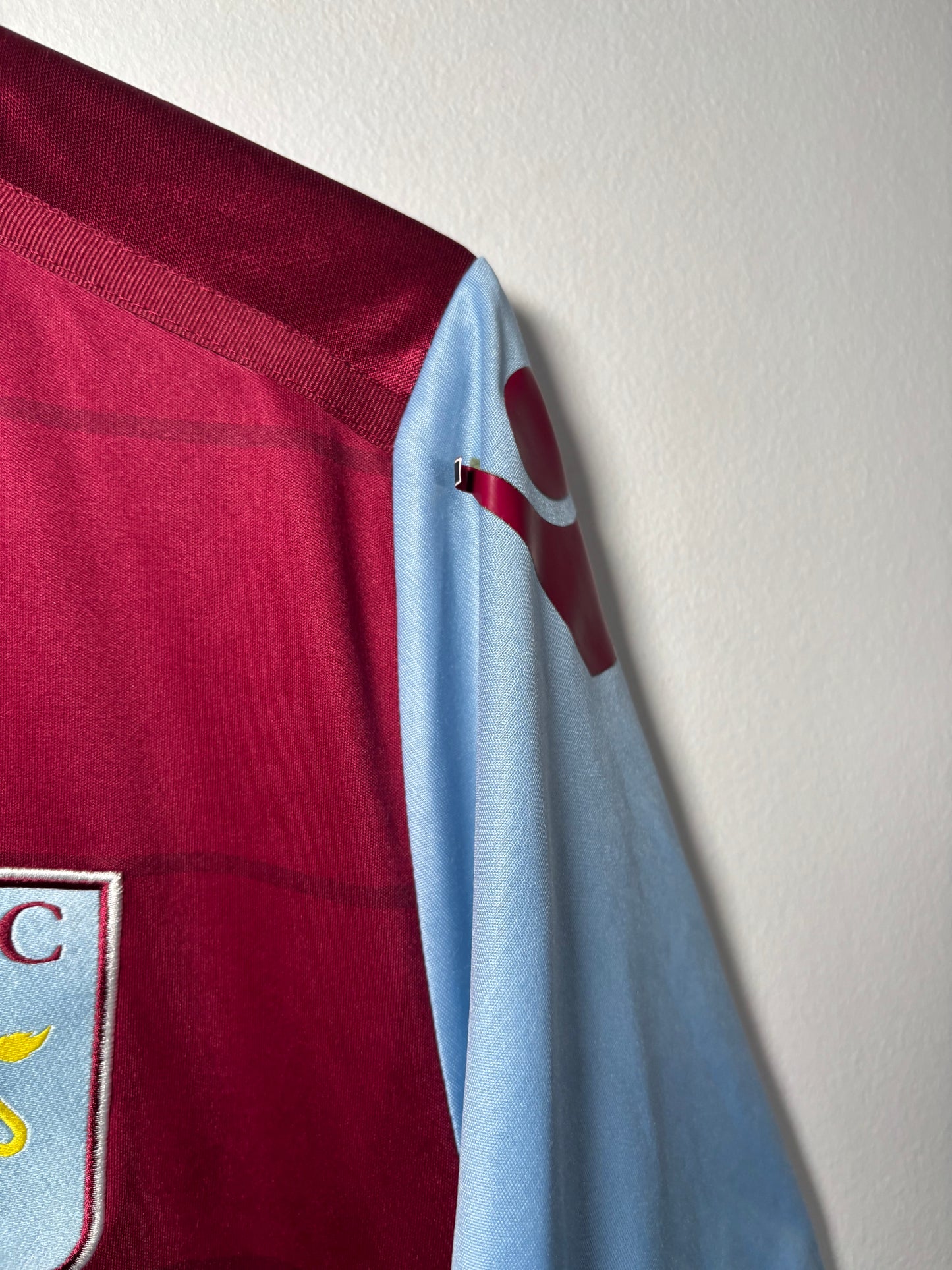 Aston Villa Home Shirt 2015/16 (S)