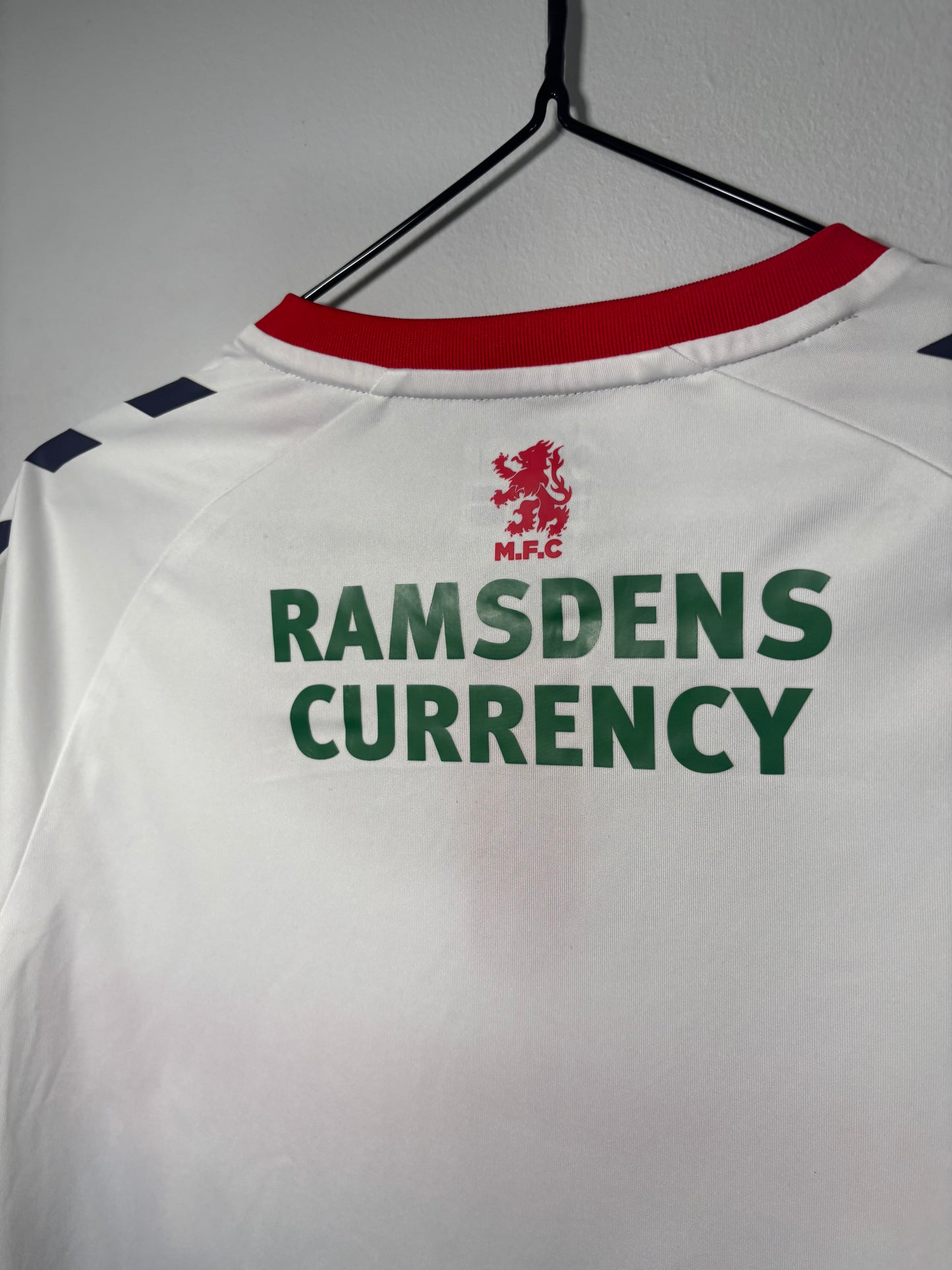 Middlesbrough Away Shirt 2019/20 (S)