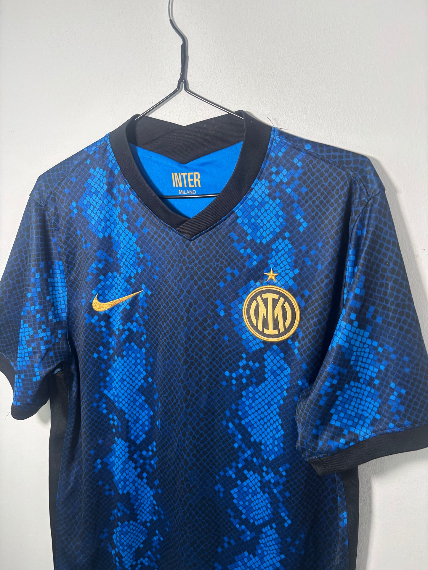 Inter Milan Home Shirt 2021/22 (M)