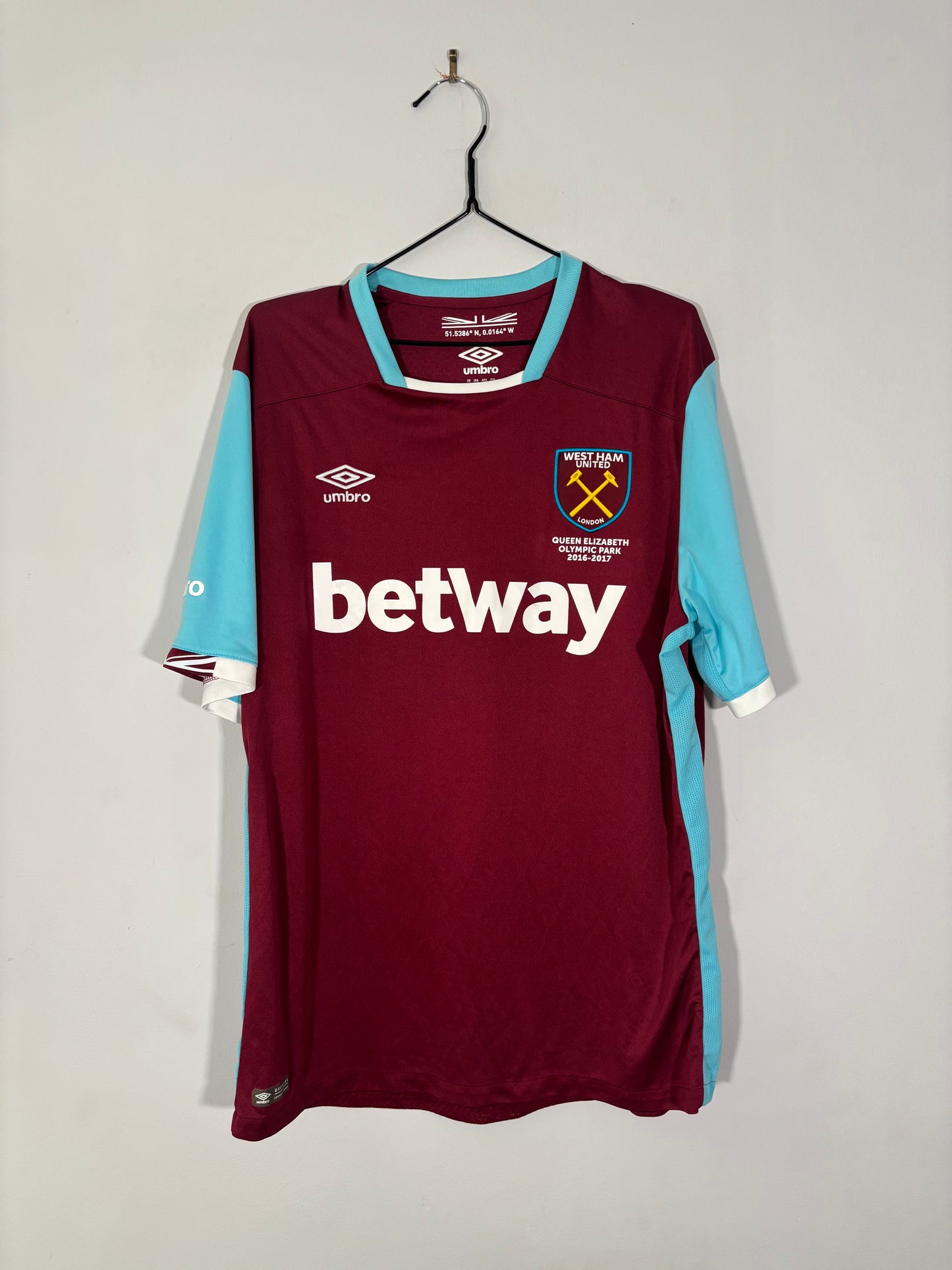 West Ham United Home Shirt 2016/17 Antonio (XL)