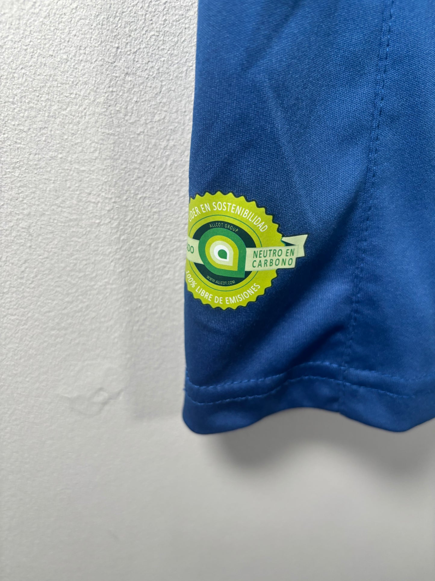 Getafe CF Home Shirt 2015/16 (M)