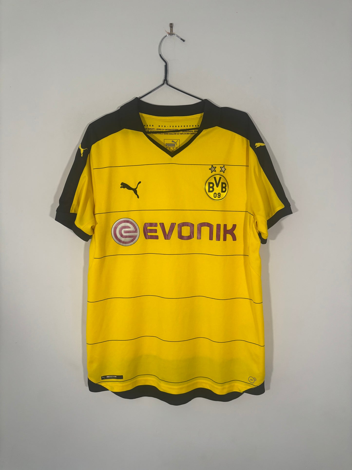 Borussia Dortmund Home Shirt 2015/16 (L)
