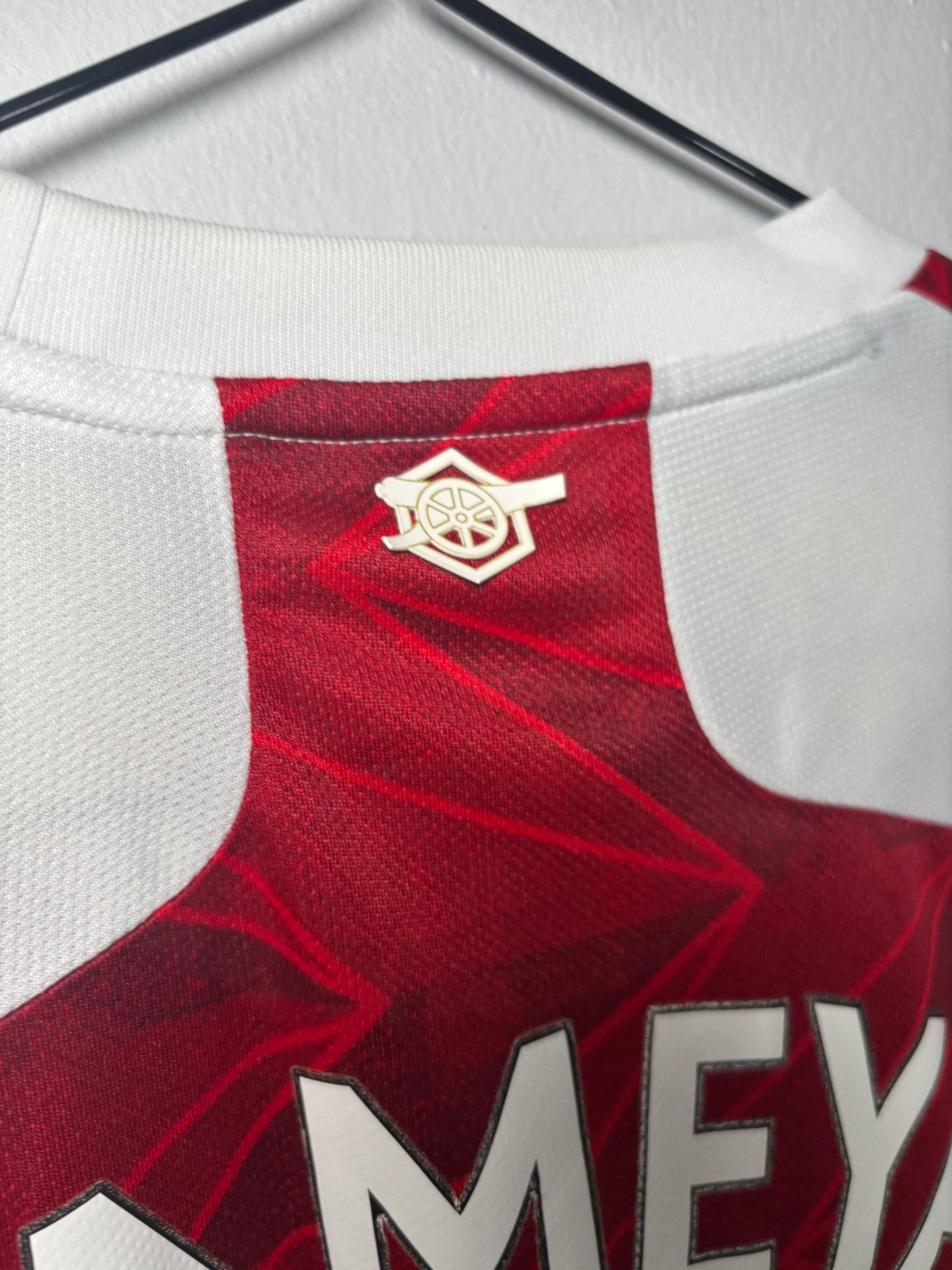 Arsenal Home Shirt 2020/21 Aubameyang (M)