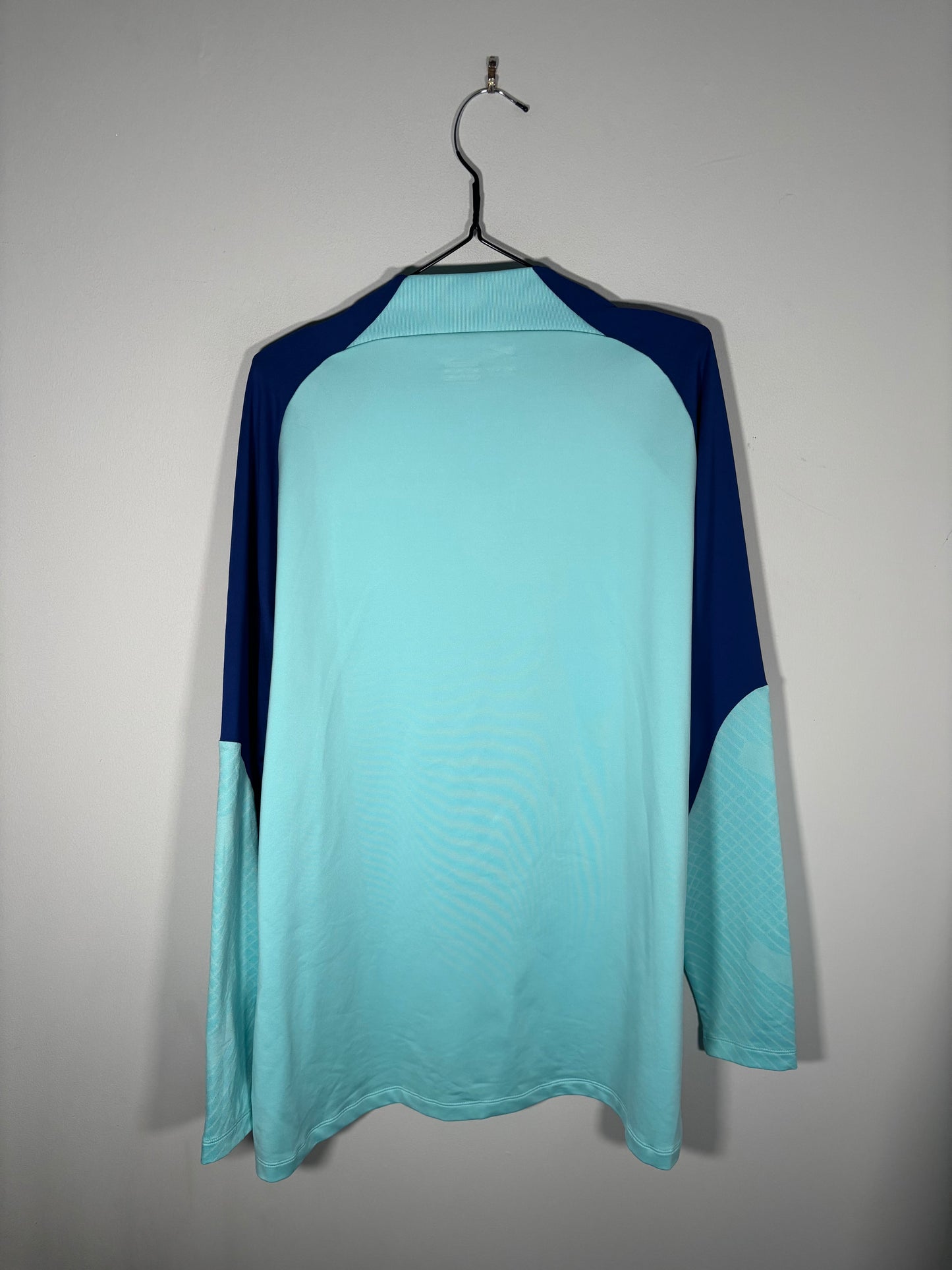 Atletico Madrid Training Shirt 1/4 Zip (XXL)