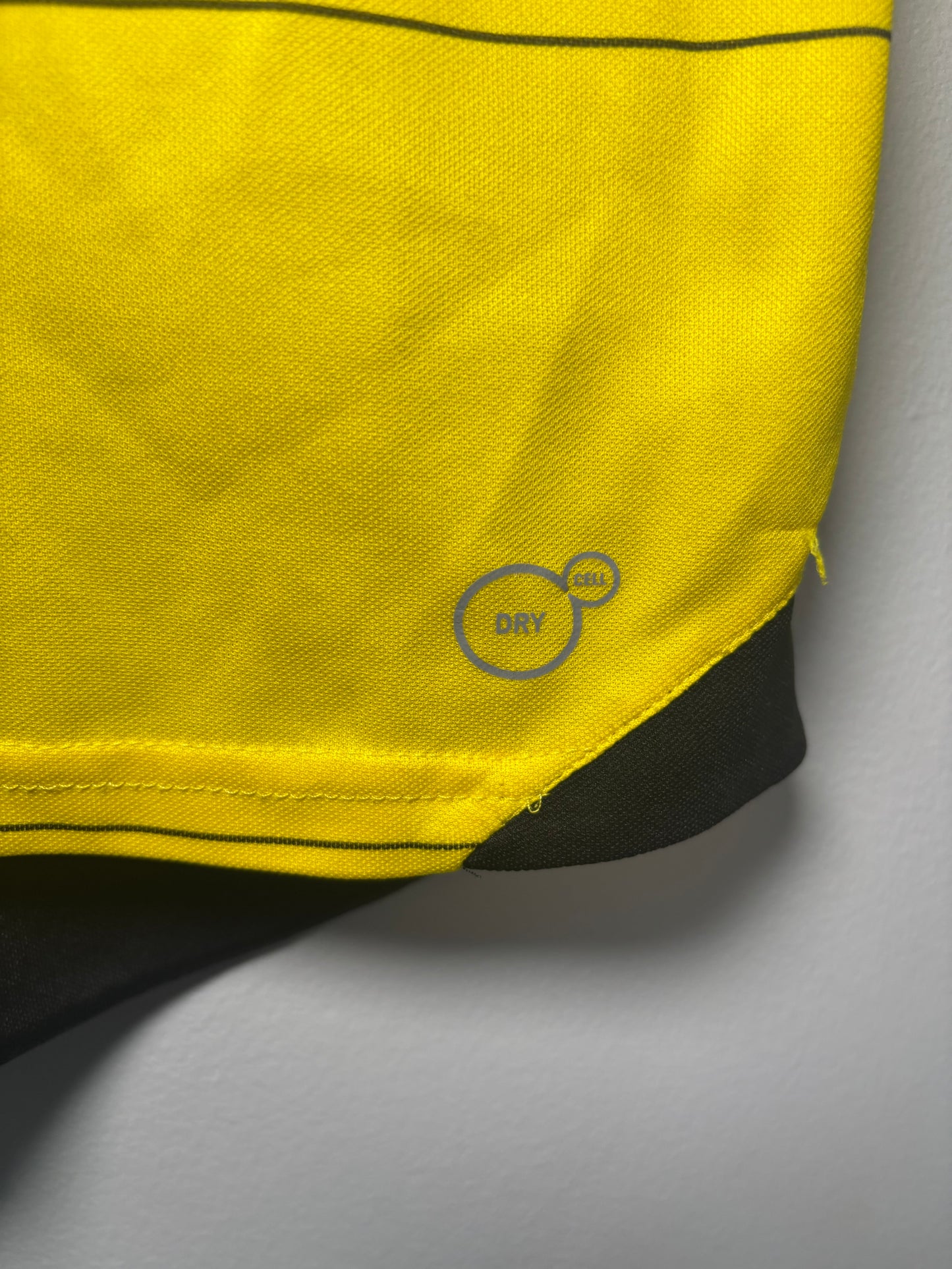 Borussia Dortmund Home Shirt 2015/16 Aubameyang (M)