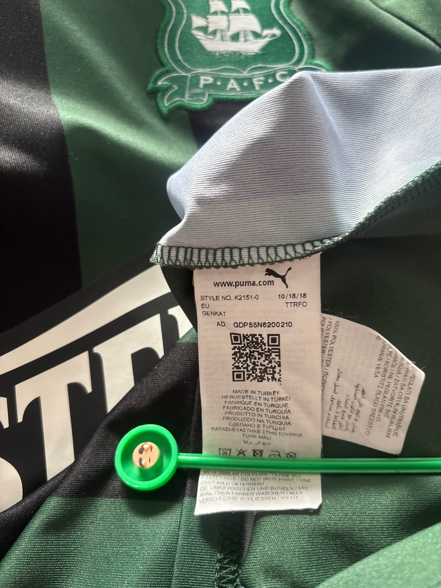 Plymouth Argyle Home Shirt 2018/19 Lameiras (S)