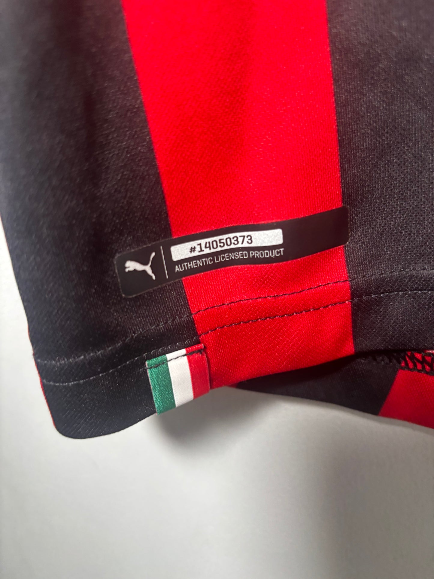 Ac Milan Home Shirt 2018/19 (M)