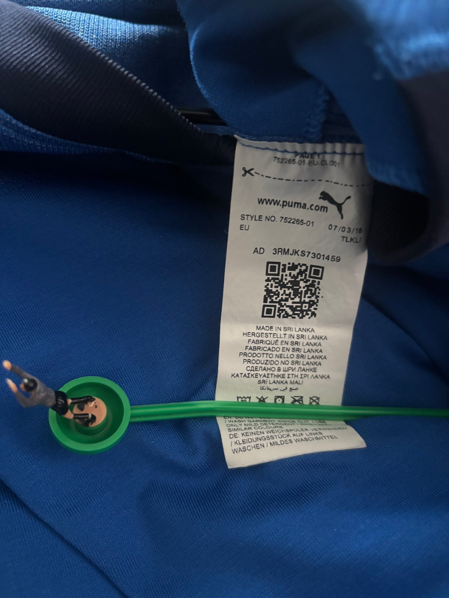 Italy Home Shirt 2018 Player Fit (L)