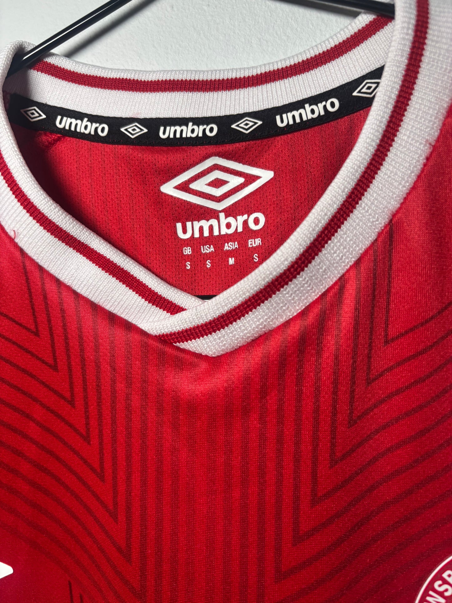 Shrewsbury Town Away Shirt 2023/24 (S)