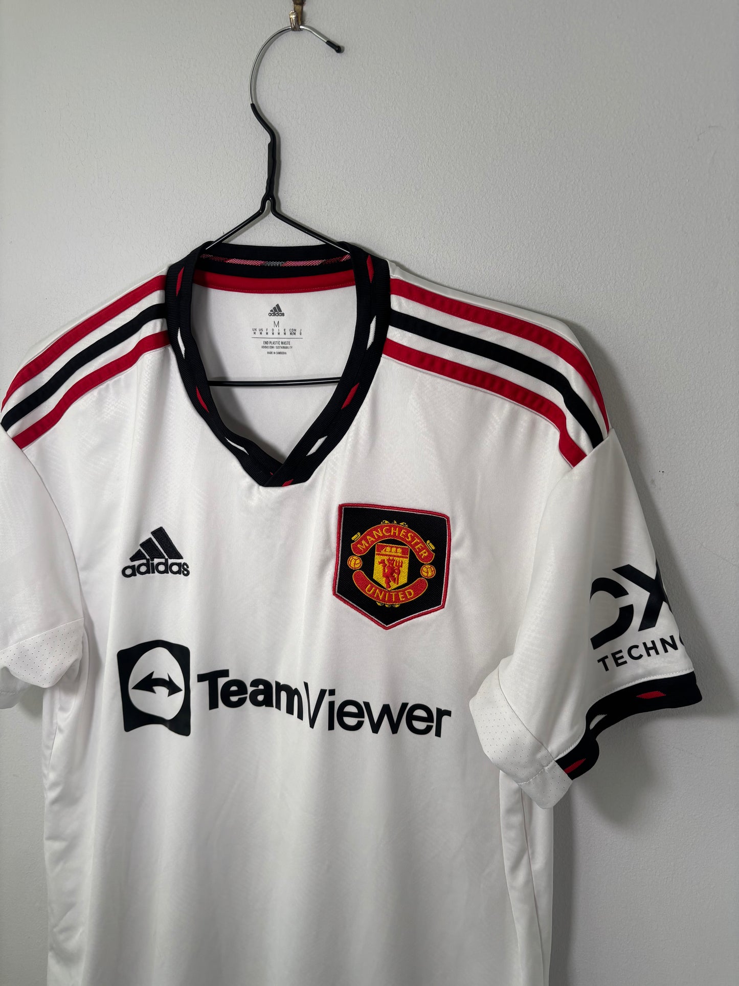 Manchester United Away Shirt 2022/23 (M)