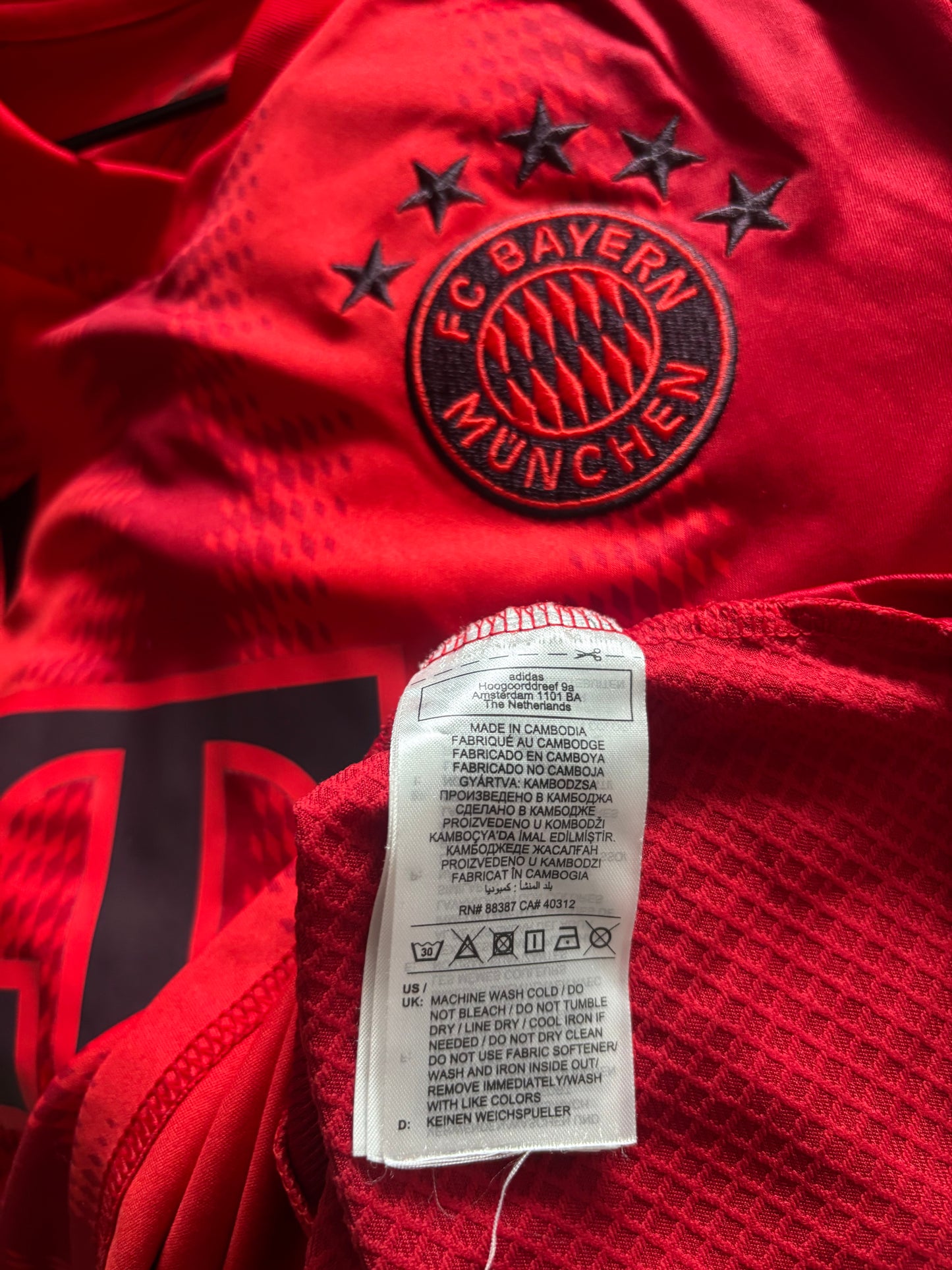 Bayern Munich Home Shirt 2024/25 (S)