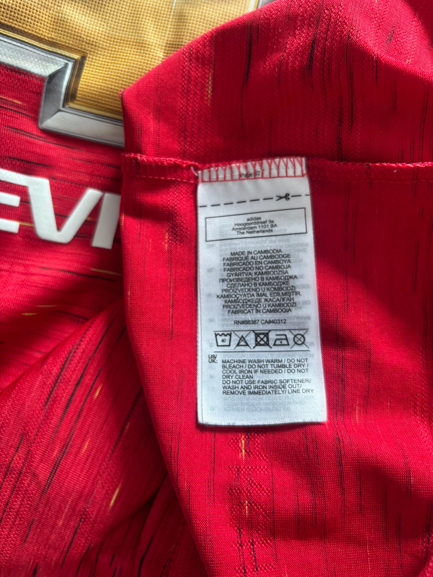 Manchester United Home Shirt 2020/21 Bruno Fernandes (M)