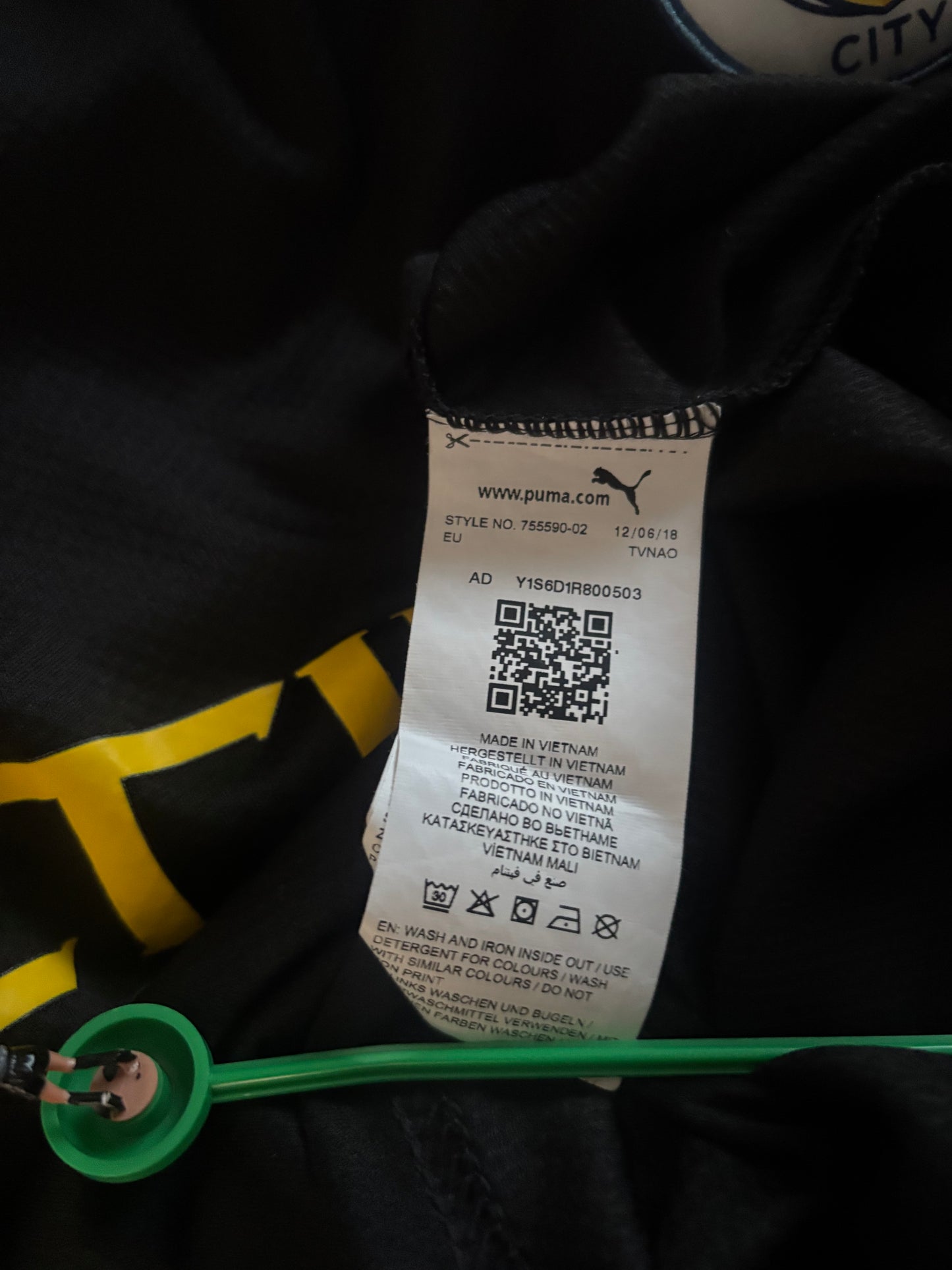 Manchester City Away Shirt 2019/20 Raheem Sterling (S)