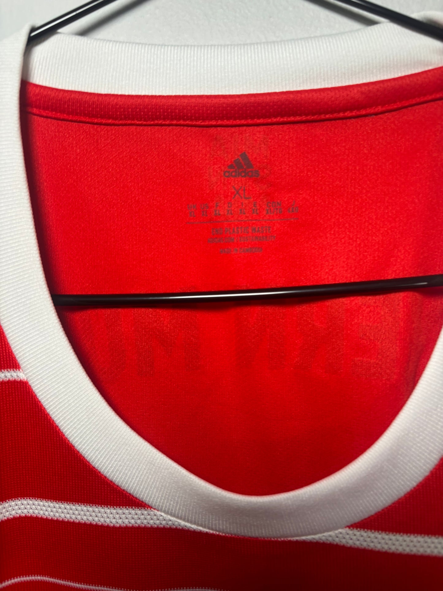 Bayern Munich Home Shirt 2022/23 (XL)
