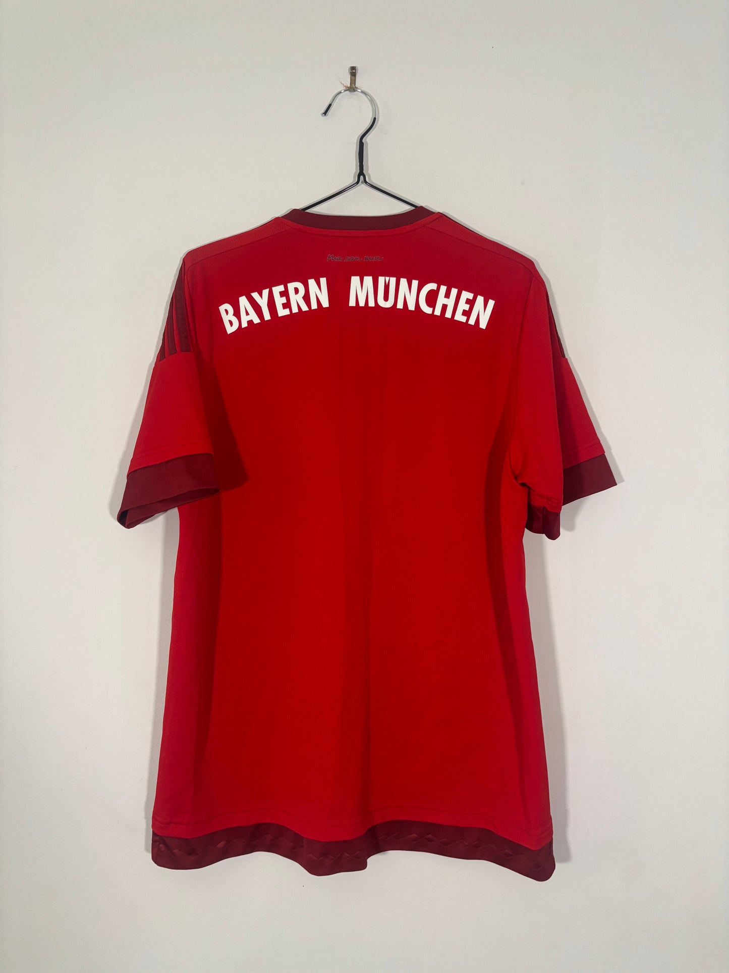 Bayern Munich Home Shirt 2015/16 (L)