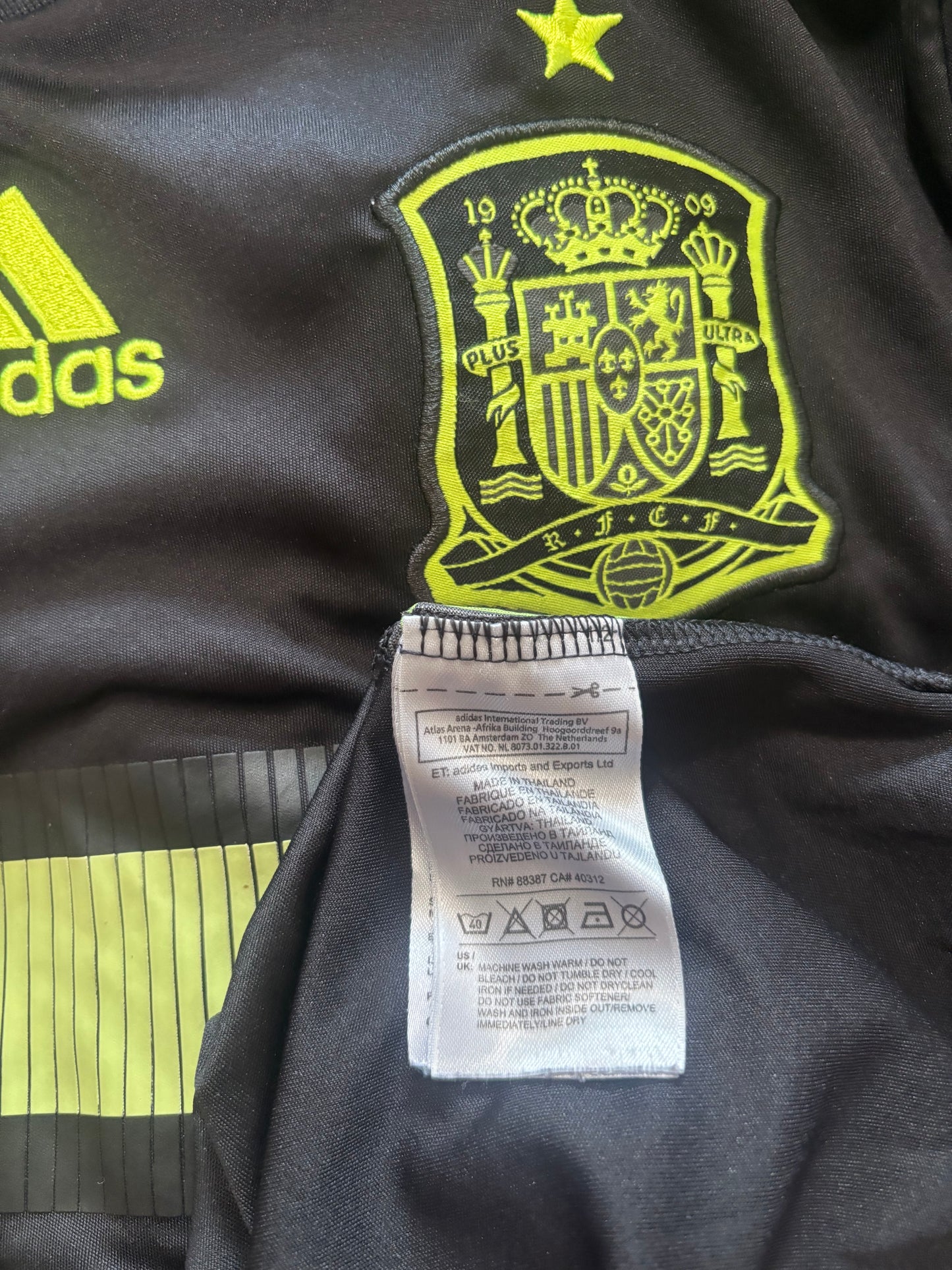 Spain Away Shirt 2014 (M)