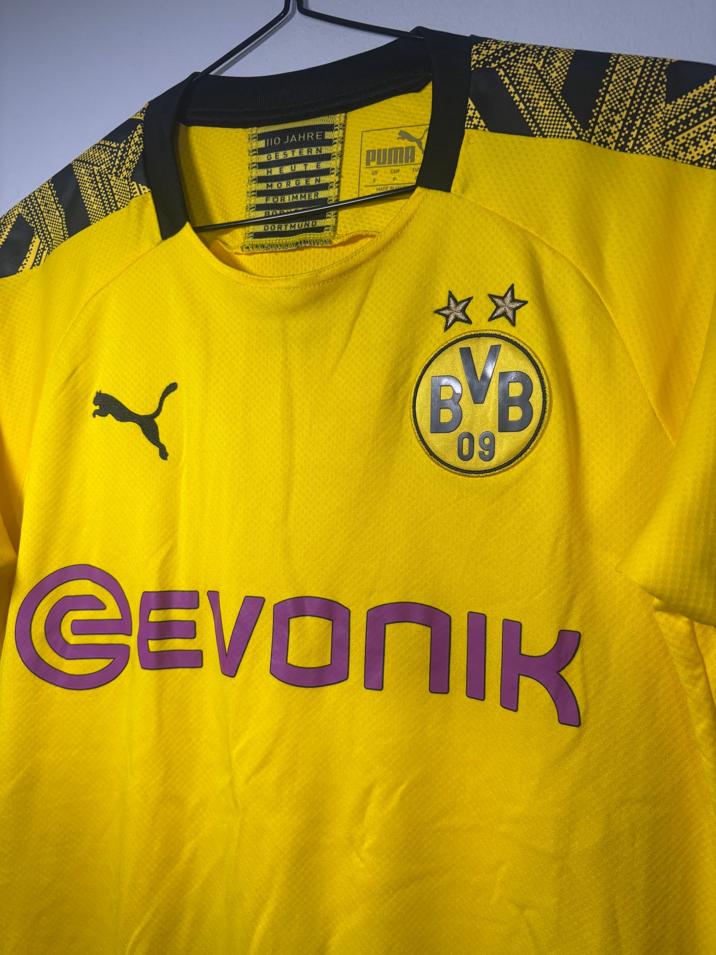 Borussia Dortmund Home Shirt 2019/20 Jaden Sancho (S)