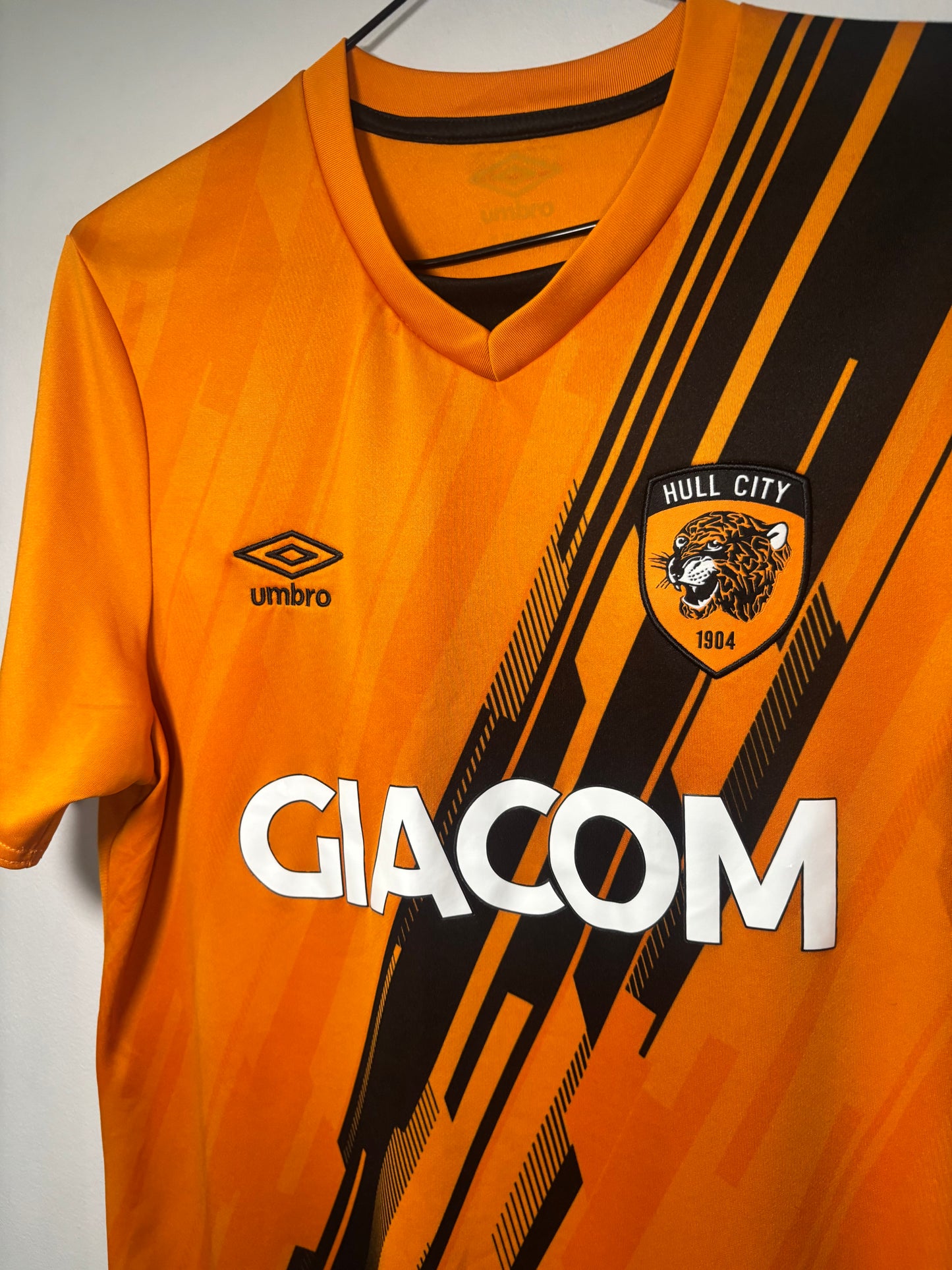 Hull City Home Shirt 2021/22 (M)