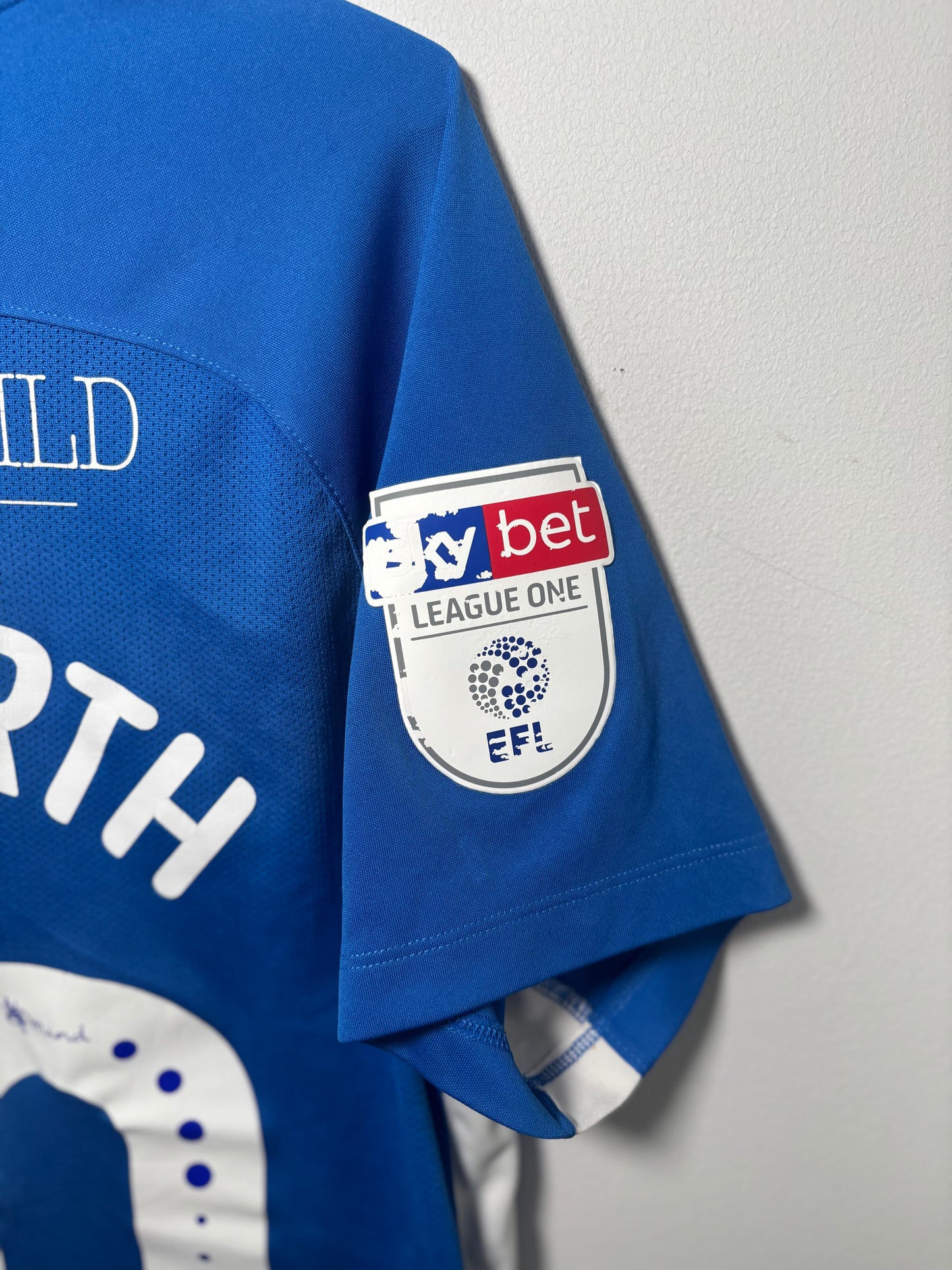 Peterborough Home Shirt 2018/19 Yerwerth (L)