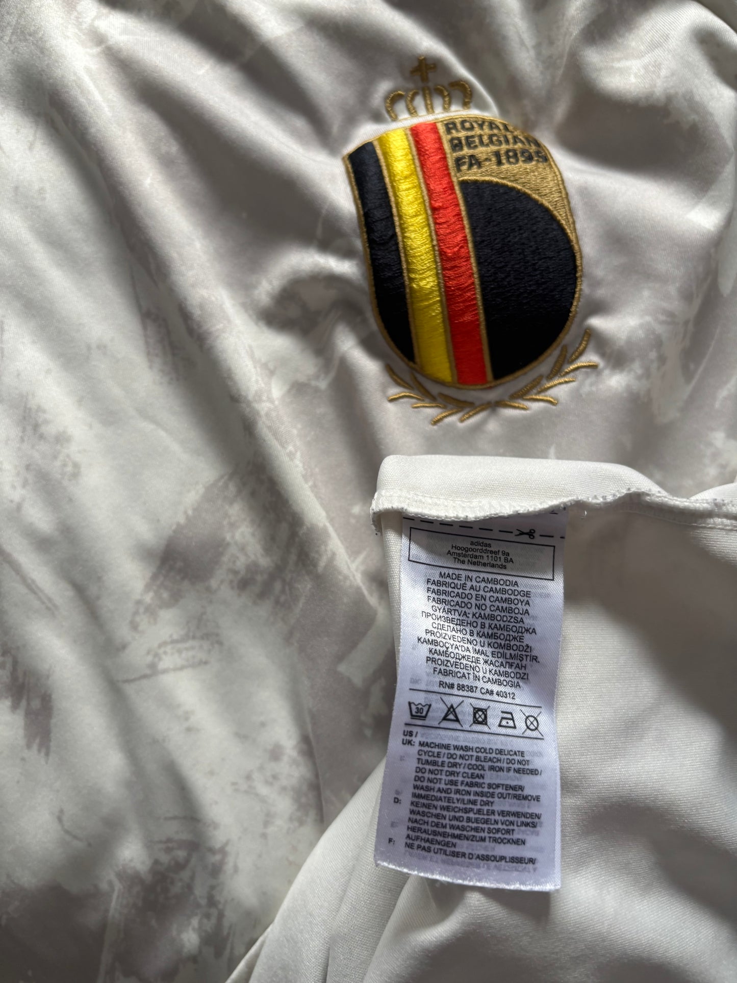 Belgium Away Shirt 2020 (L)