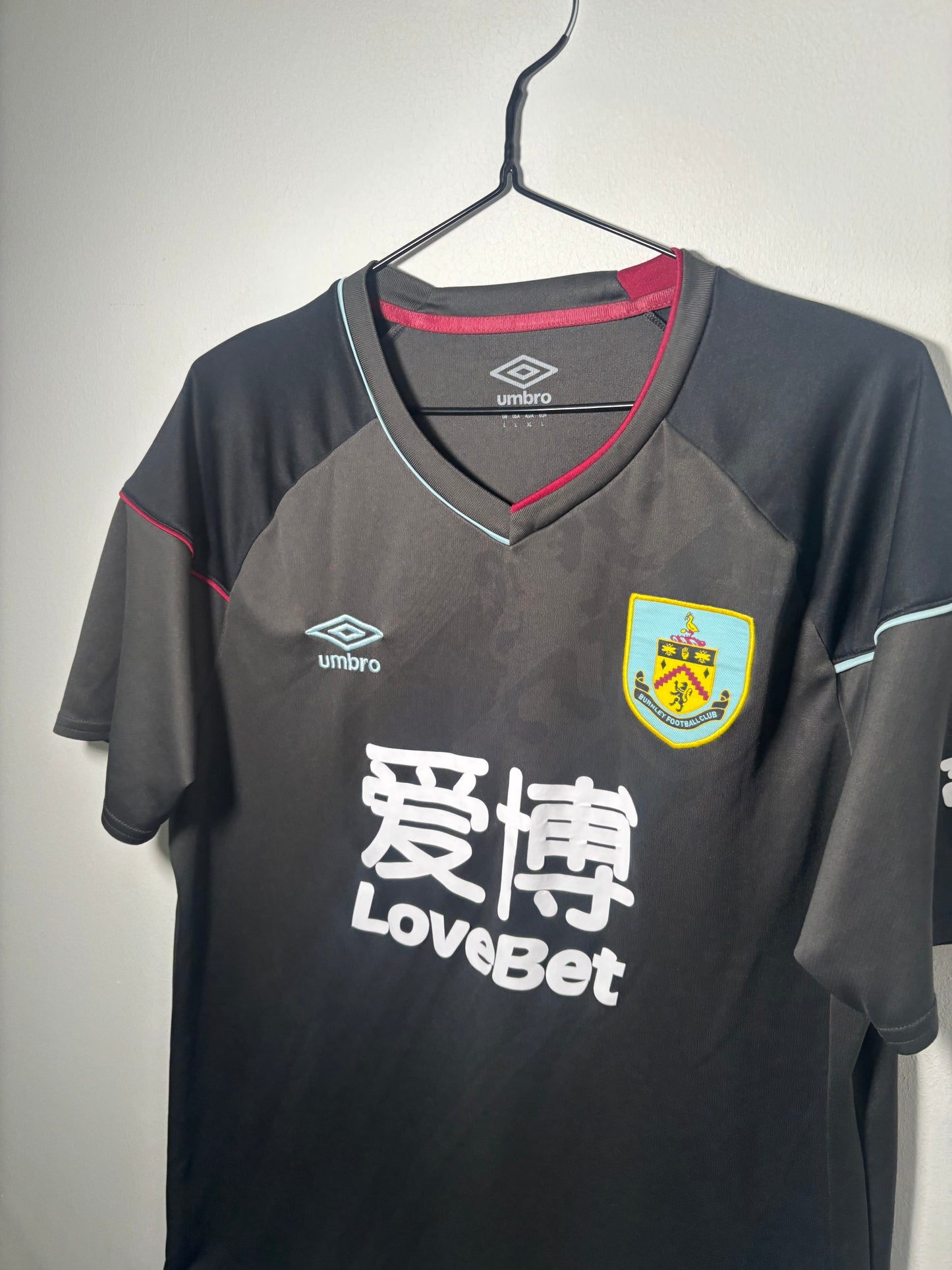 Burnley Away Shirt 2020/21 (L)