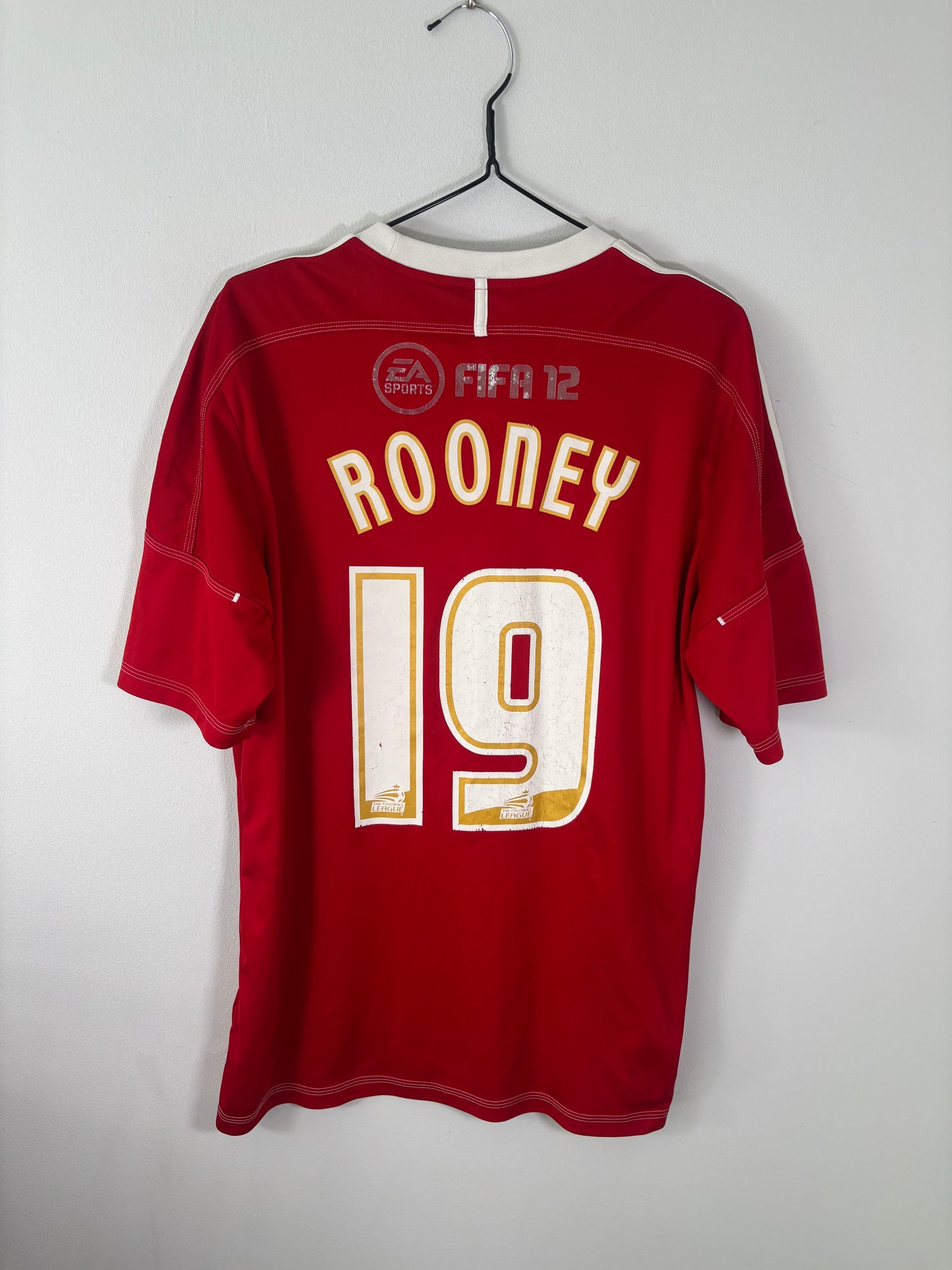 Swindon Town Home Shirt 2011/12 Adam Rooney (L)