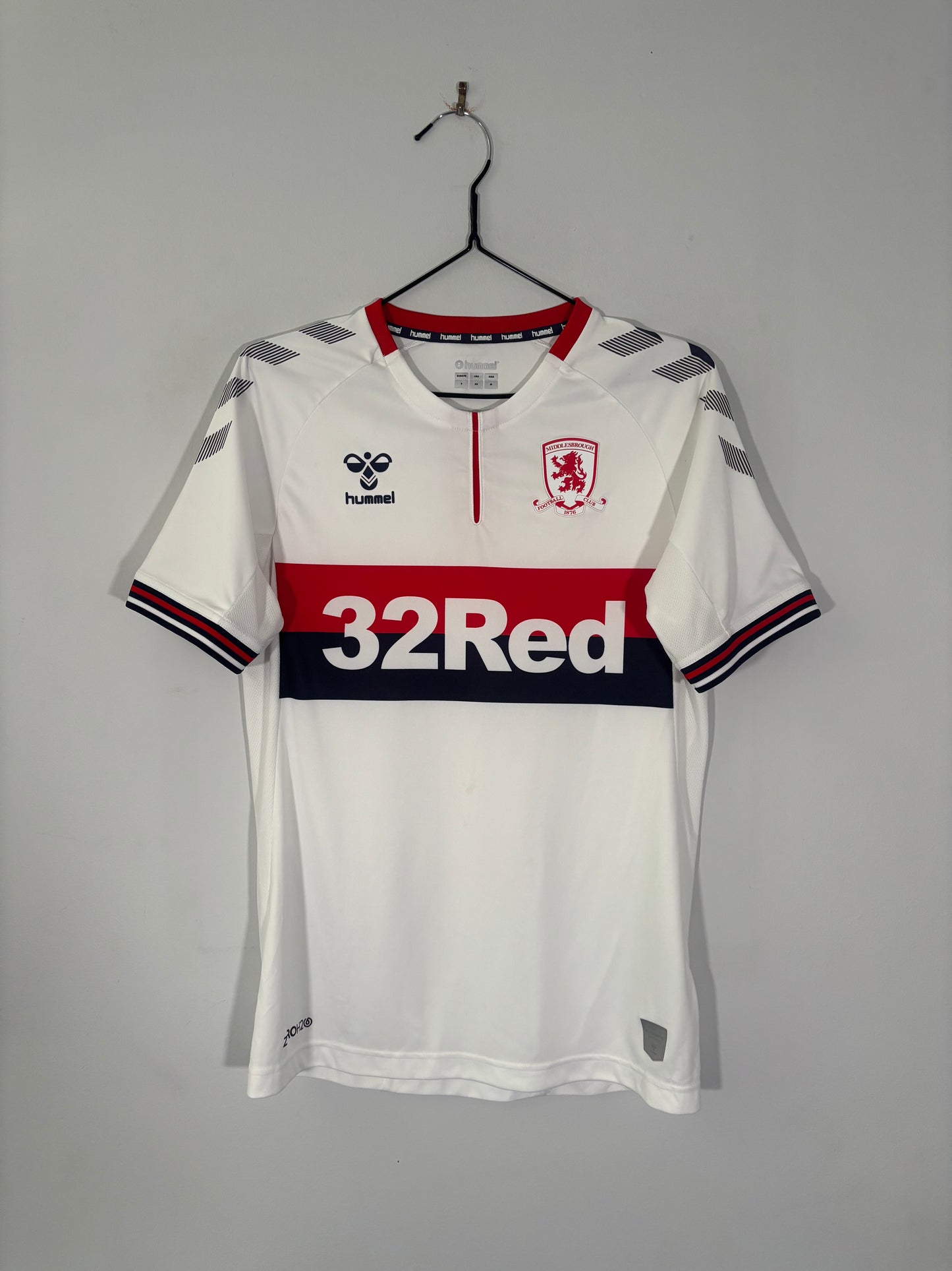 Middlesbrough Away Shirt 2019/20 (S)