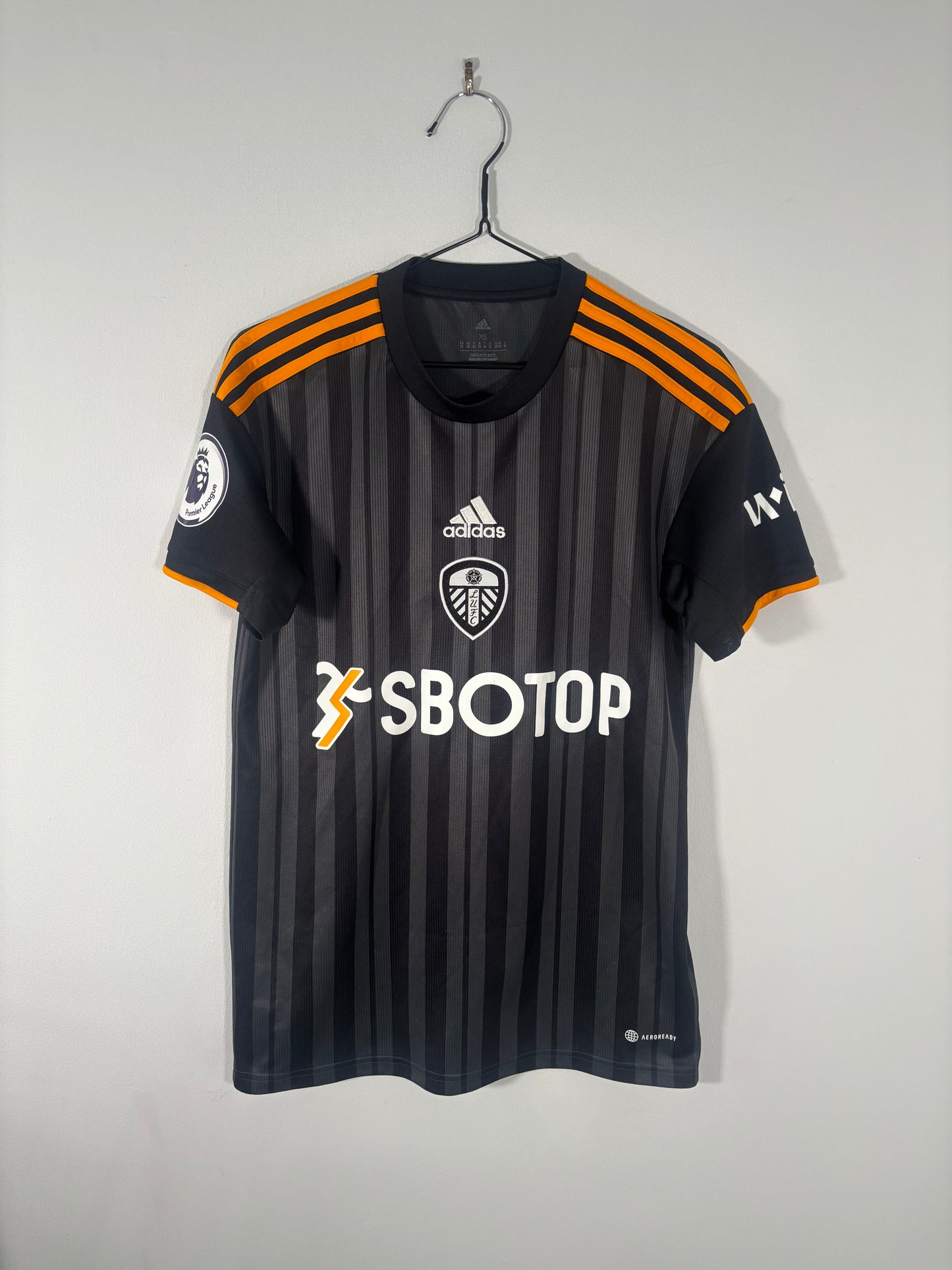 Leeds United Third Shirt 2022/23 (XS)