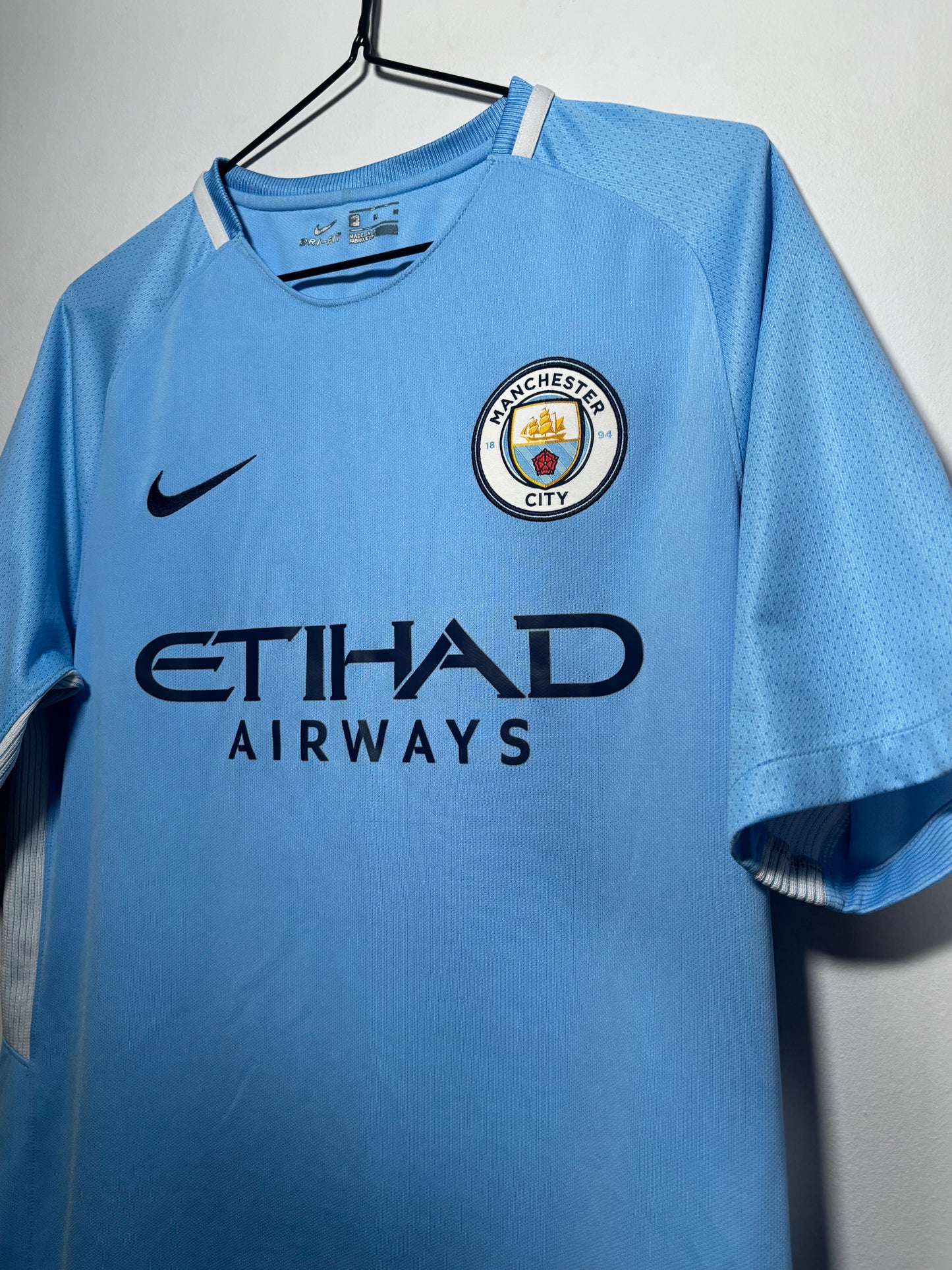 Manchester City Home Shirt 2017/18 (M)