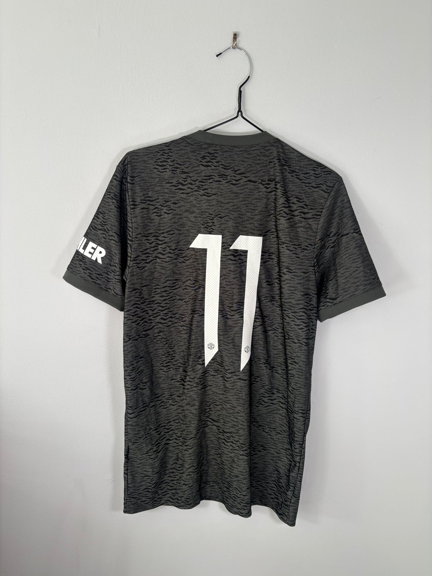 Manchester United Away Shirt 2020/21 (S)