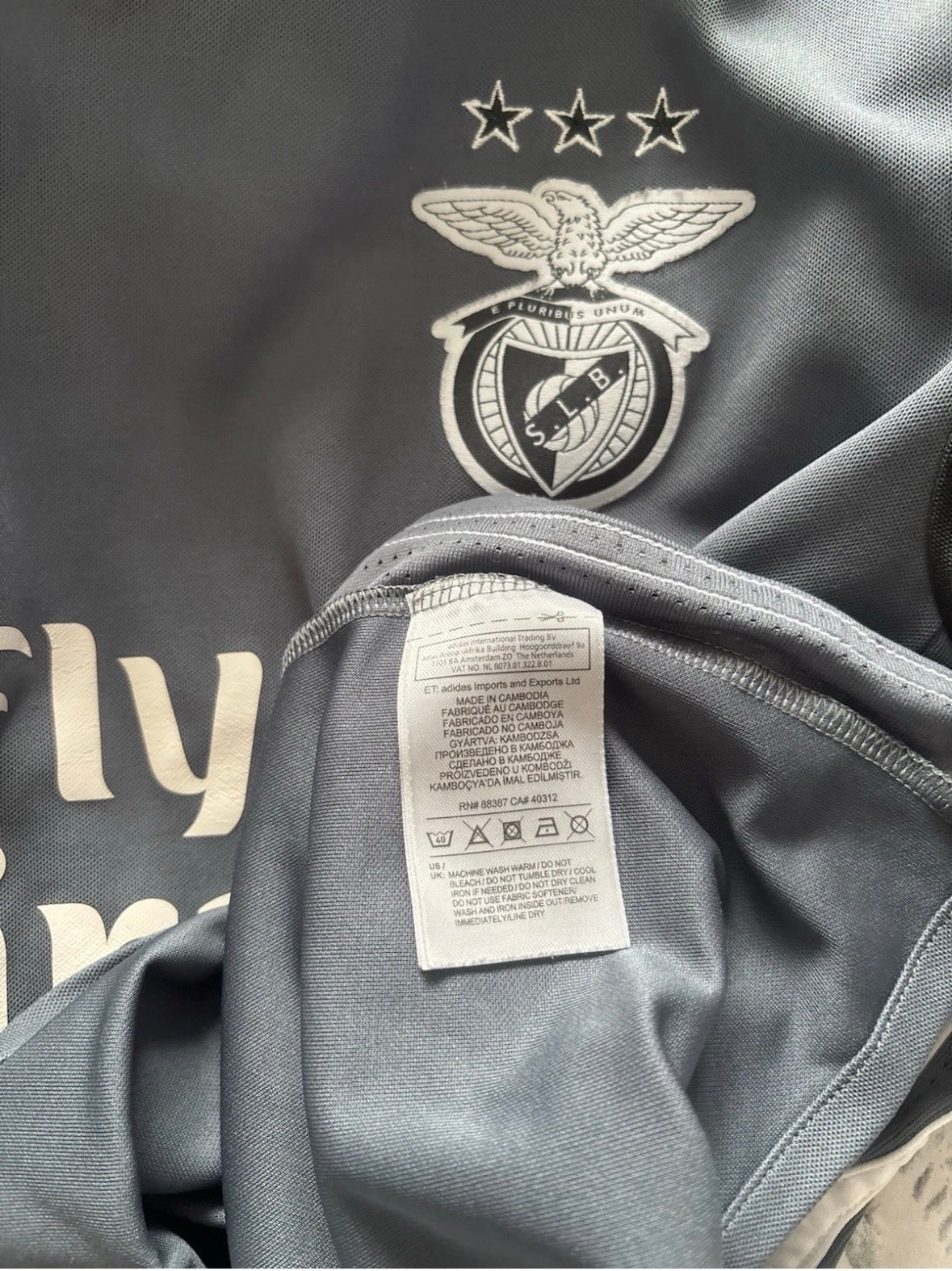 Benfica Away Shirt 2017/18 (M)