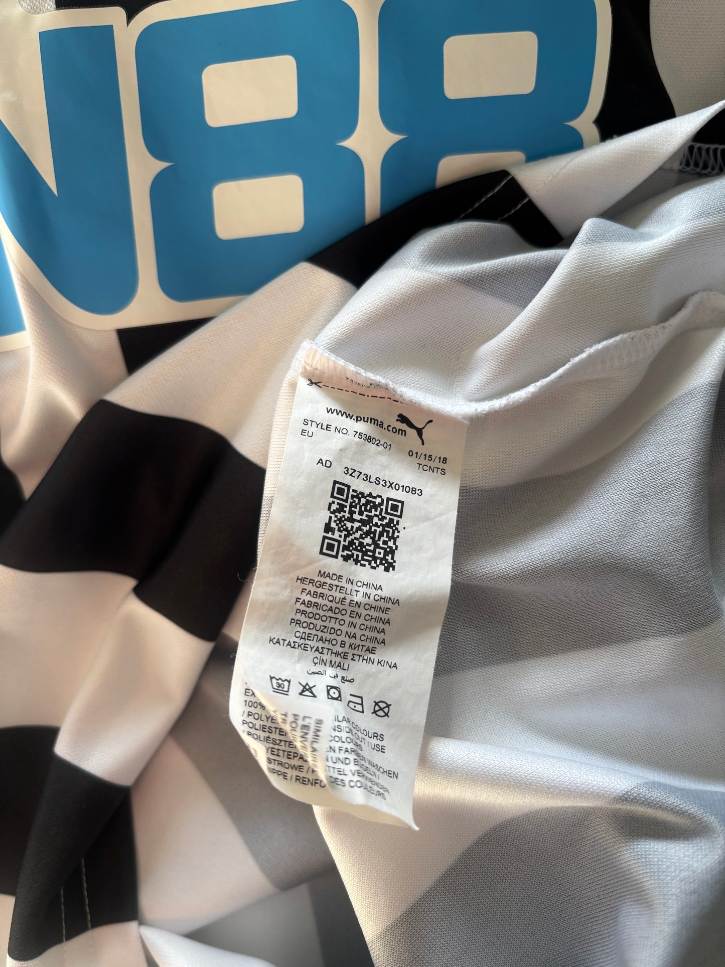 Newcastle United Home Shirt 2018/19 (L)