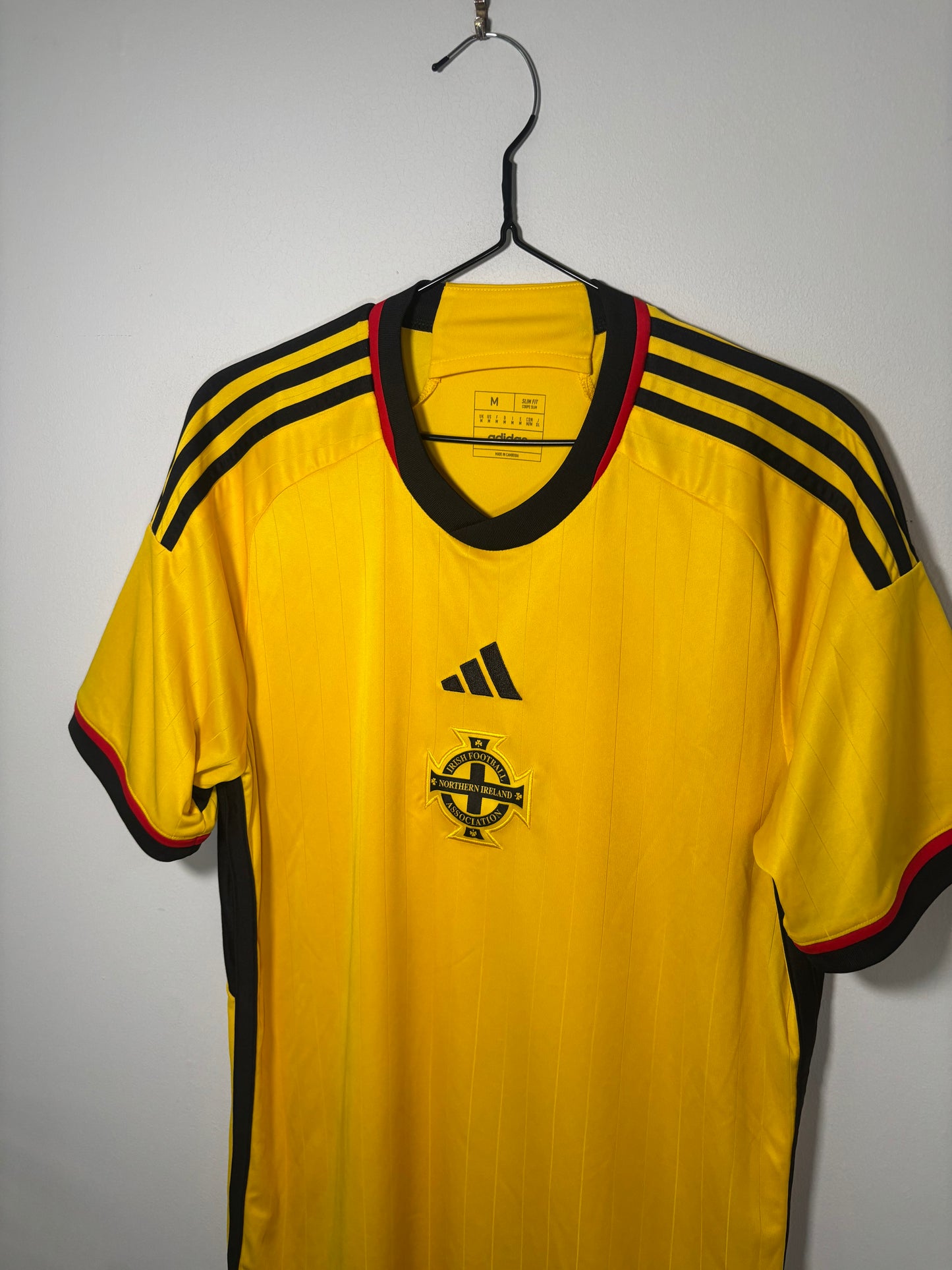 Northern Ireland Away Shirt 2022 (M)