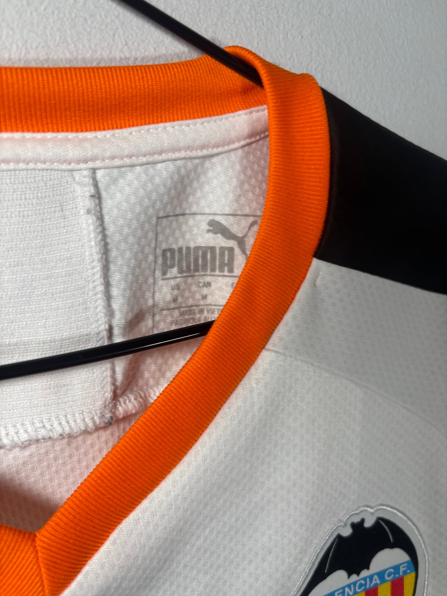 Valencia Home Shirt 2019/20 (M)