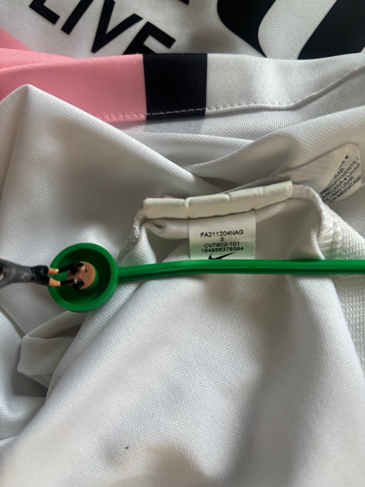PSG Away Shirt 2021/22 (S)