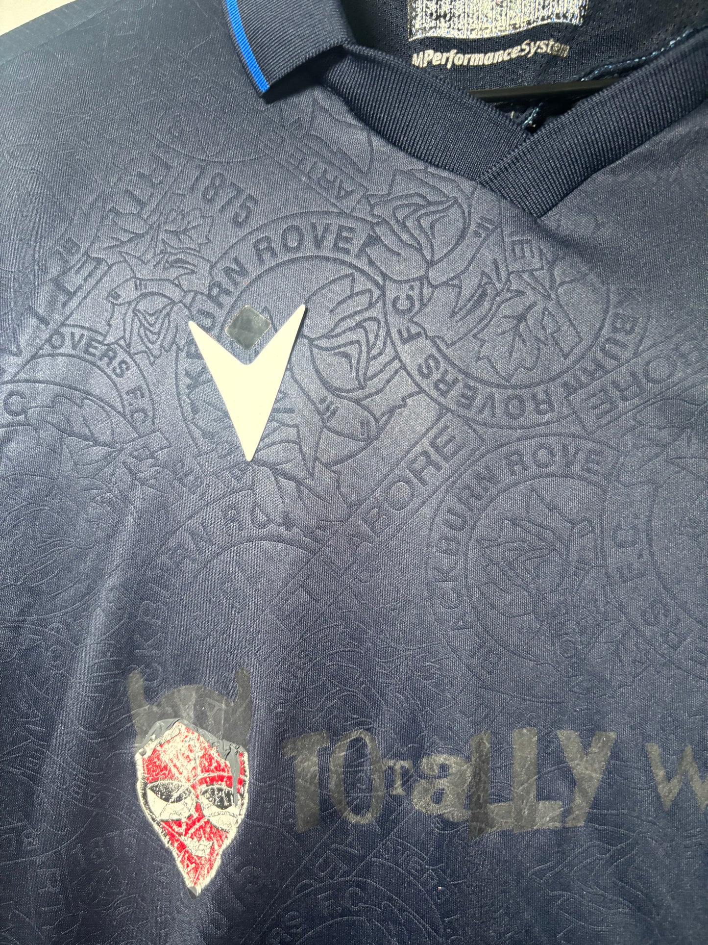 Blackburn Rovers Away Shirt 2022/23 Ben Brereton (M)