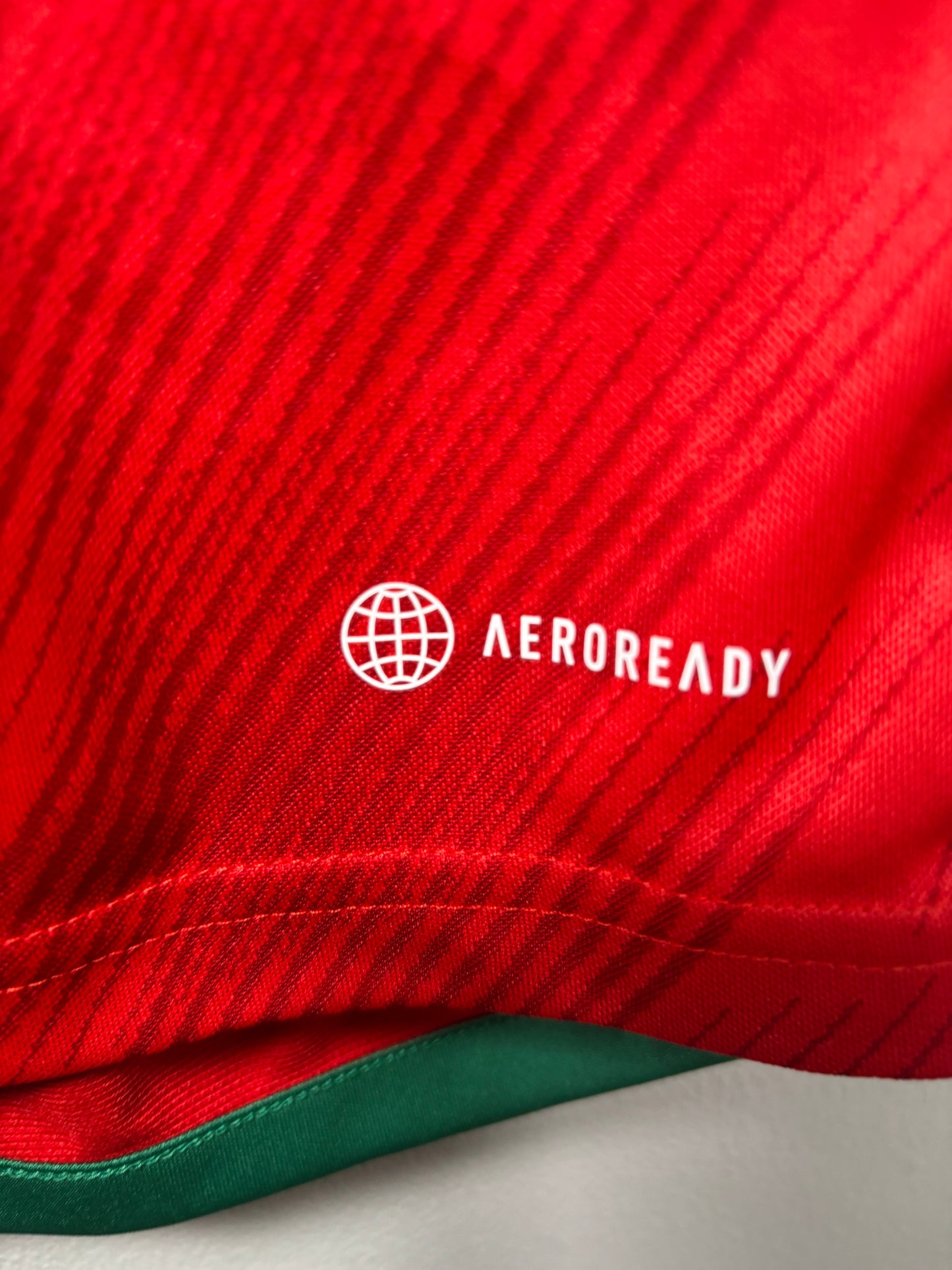 Wales Home Shirt 2022 (S)