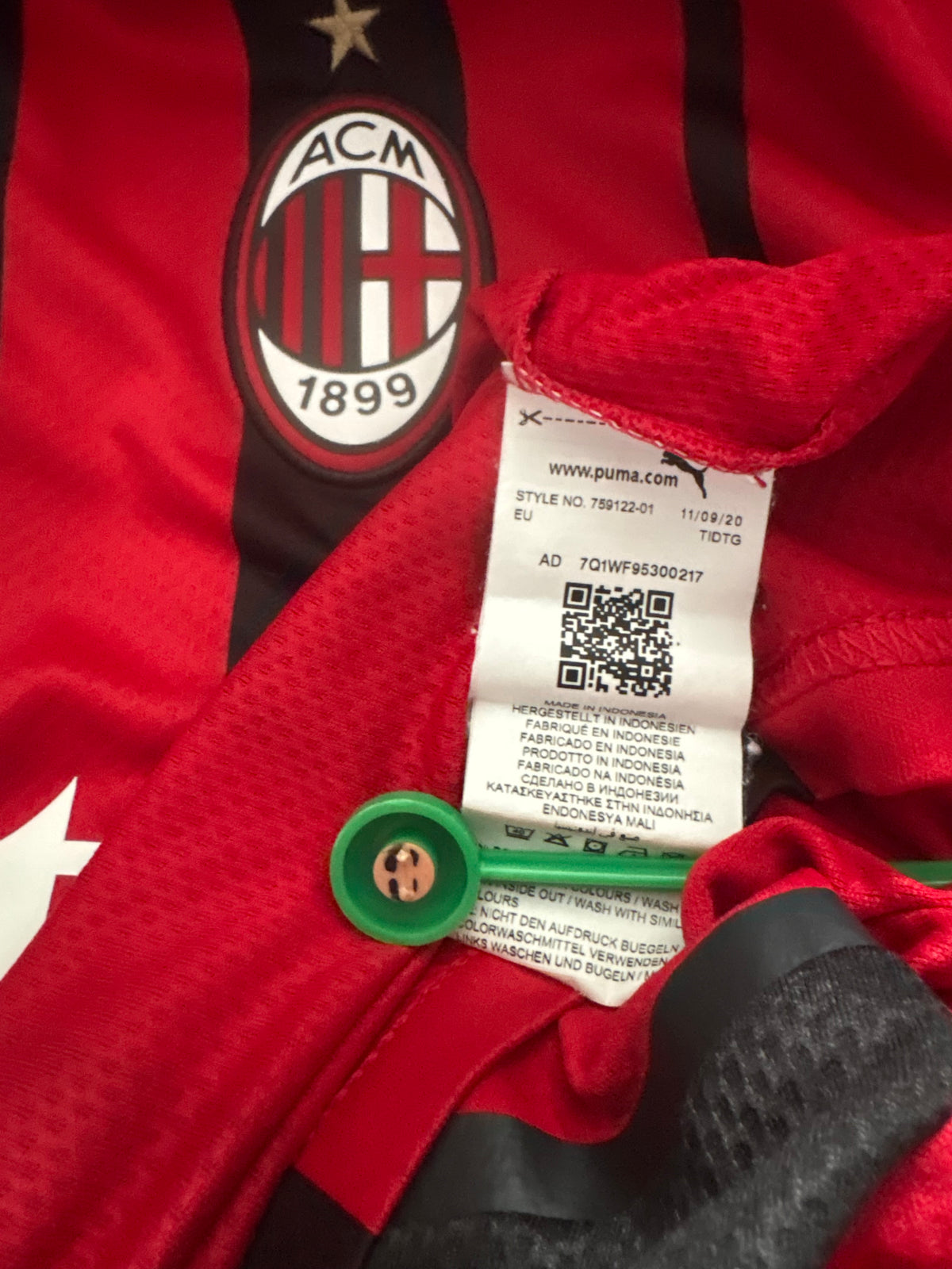 Ac Milan Home Shirt 2021/22 (XL)