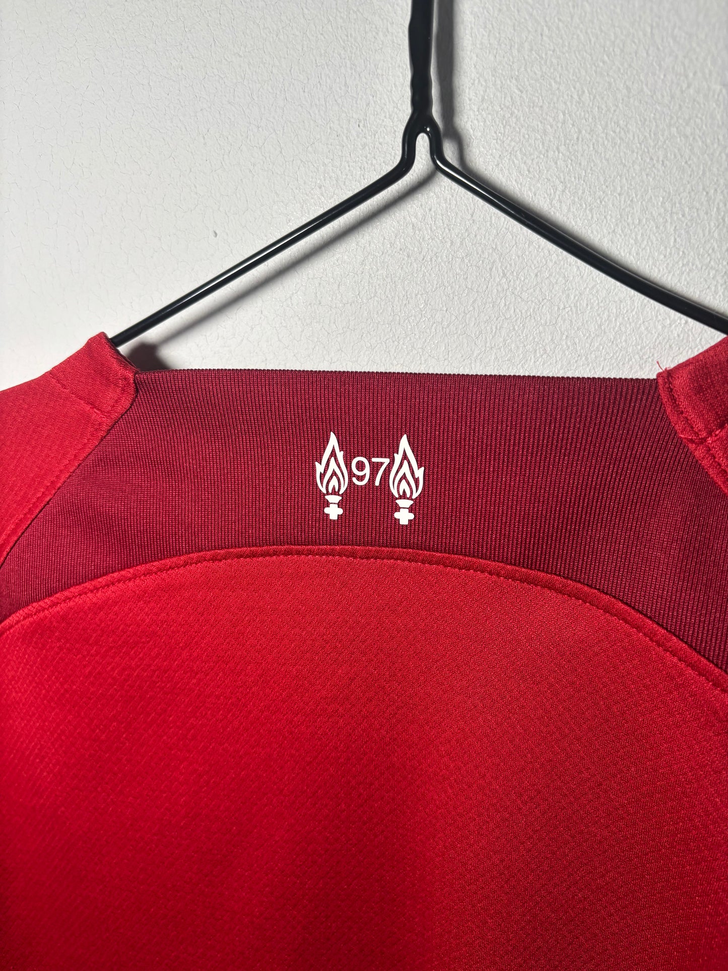 Liverpool Home Shirt 2022/23 (M)