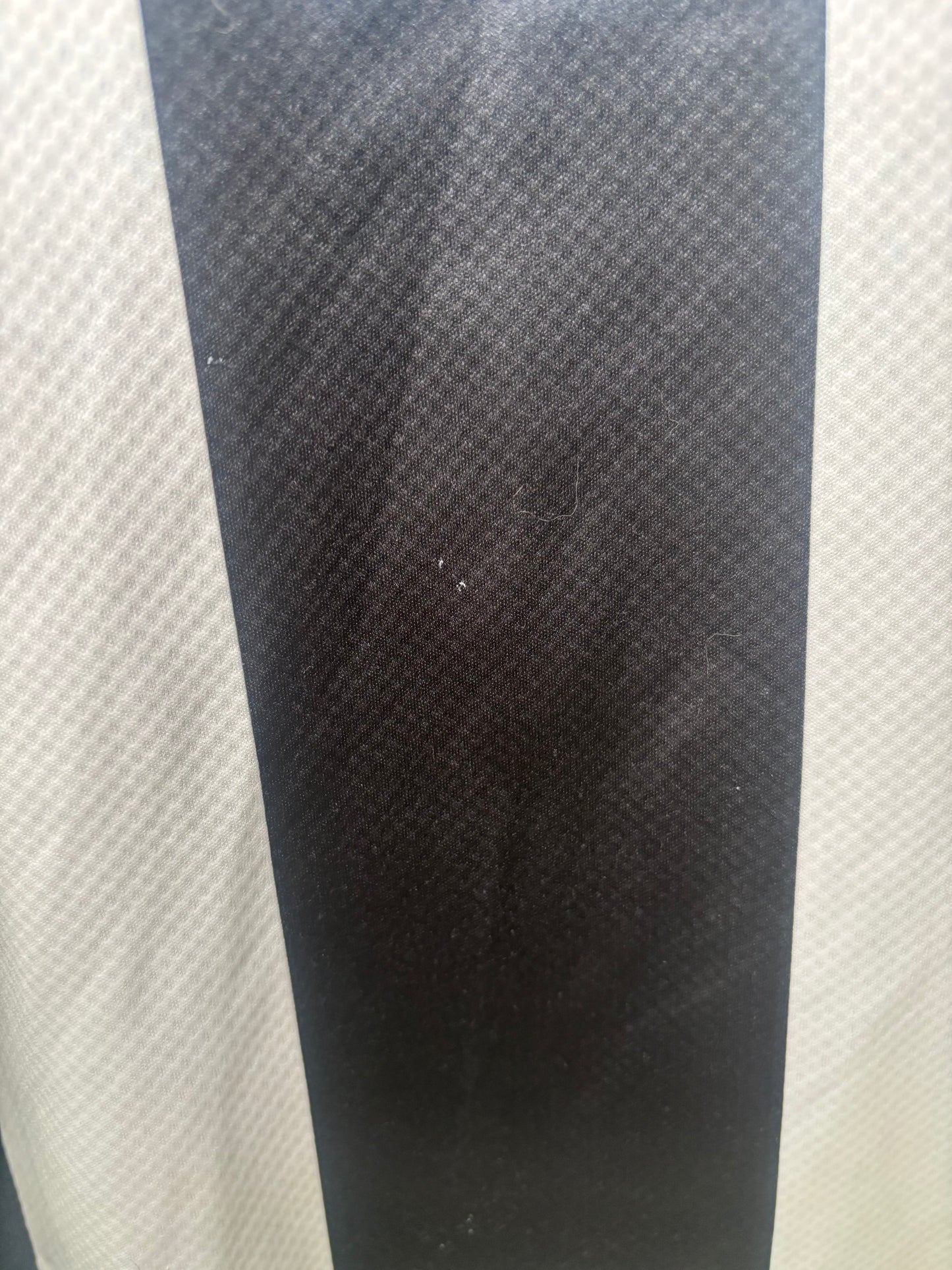 Newcastle United Home Shirt 2019/20 (L)