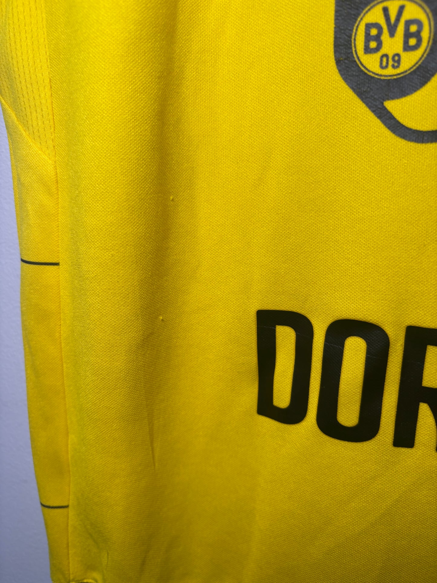 Borussia Dortmund Home Shirt 2015/16 Aubameyang (M)