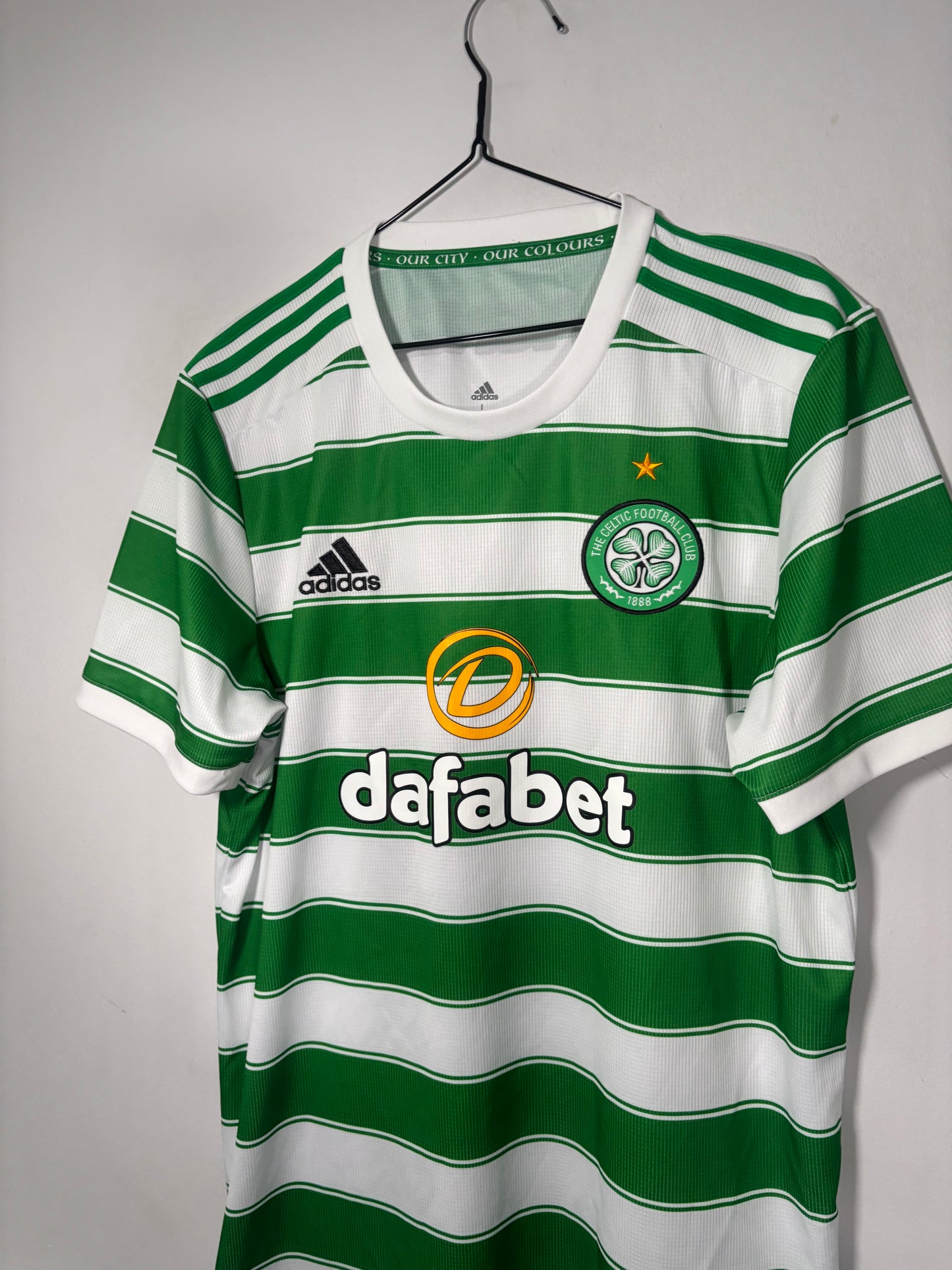 Celtic Home Shirt 2021/22 (L)