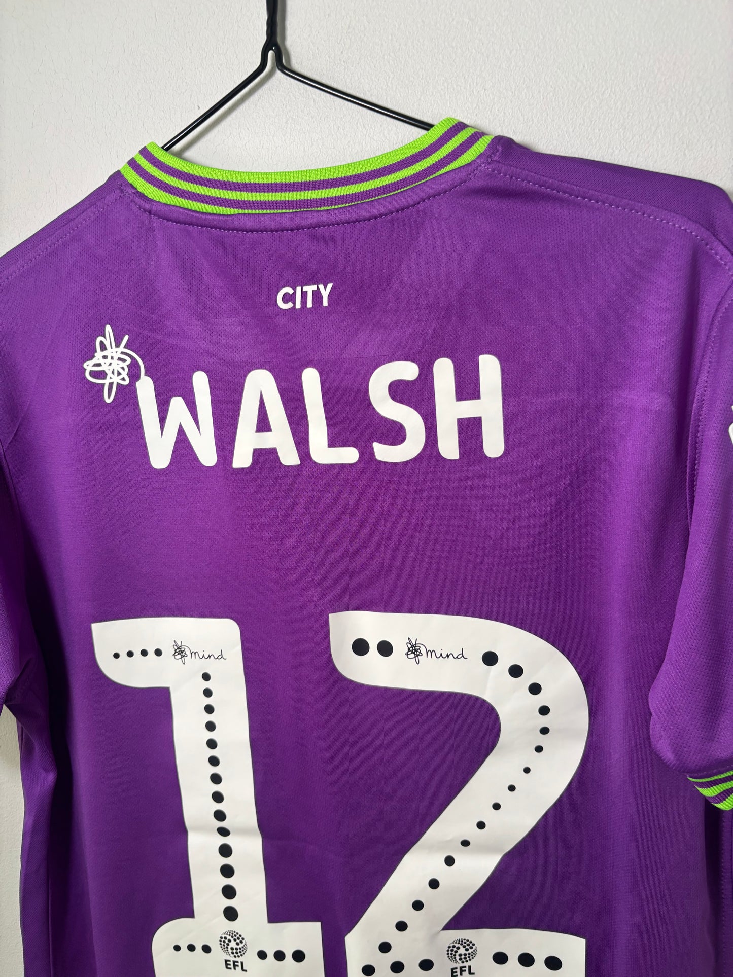 Bristol City Third Shirt 2018/19 (S)