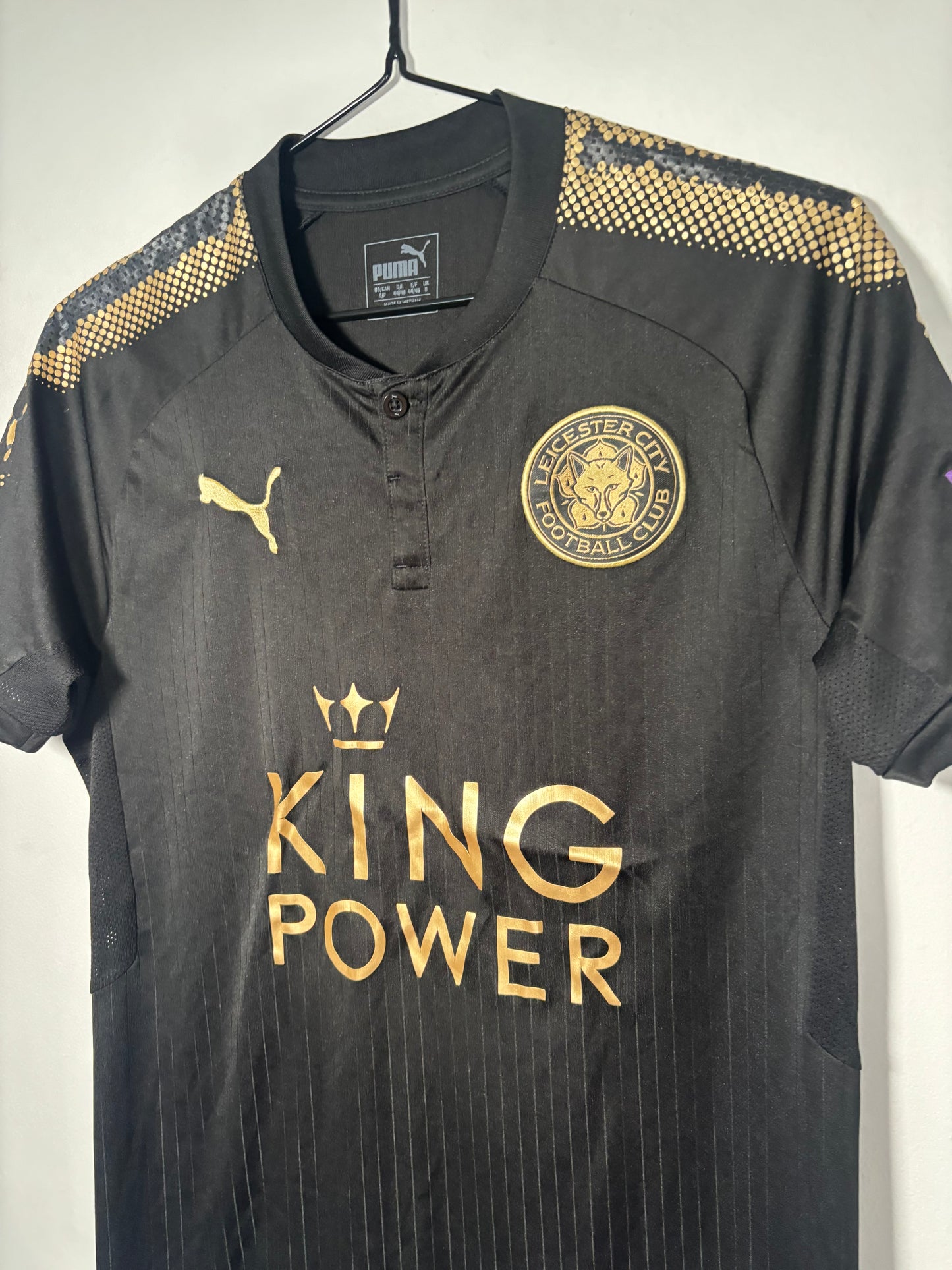 Leicester City Away Shirt 2017/18 (S)