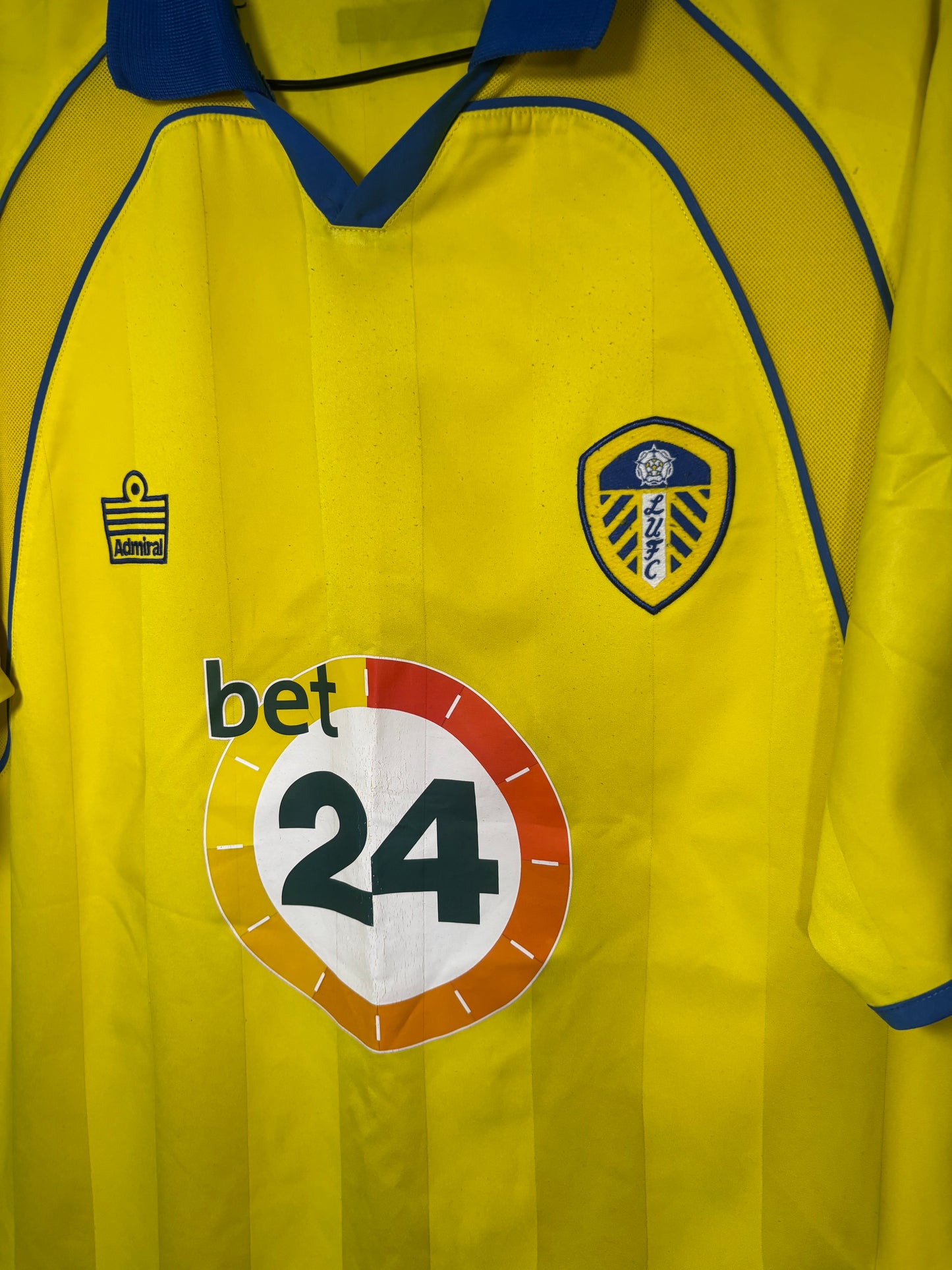 Leeds United Away Shirt 2006/07 (S)